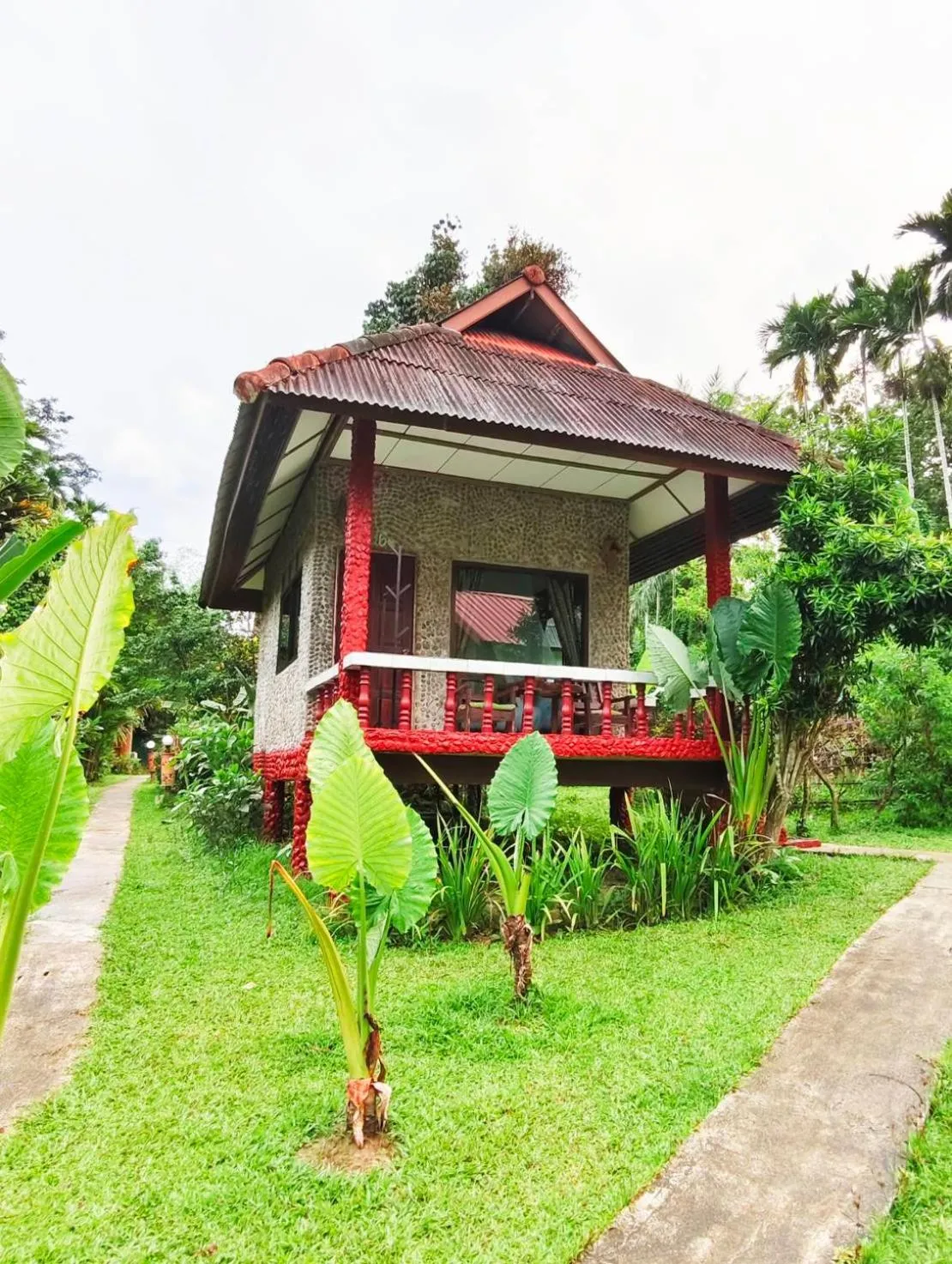 Khao Sok River & Jungle Resort