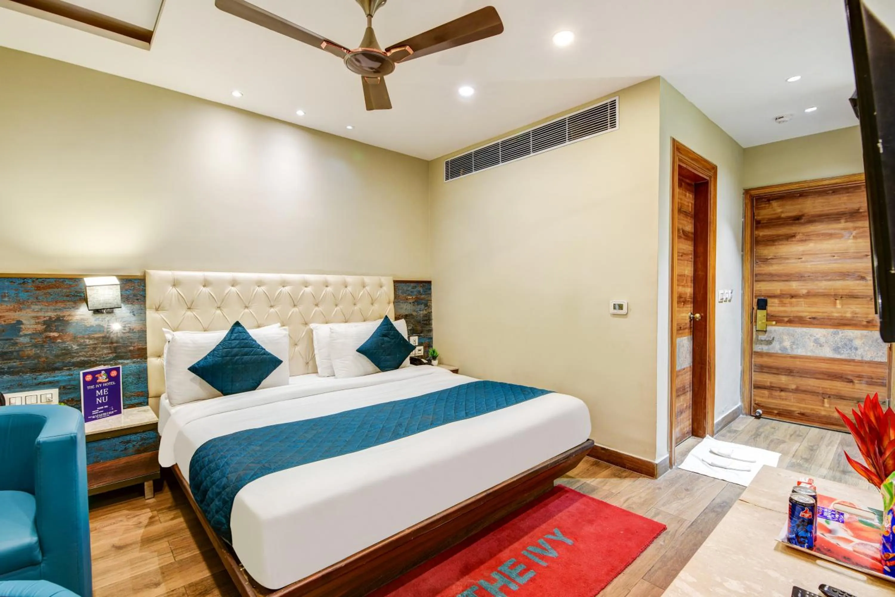 Bedroom, Bed in The IVY Grand Hotel - 5 Minutes from Connaught Place and New Delhi Railway Station With Free Secured Parking