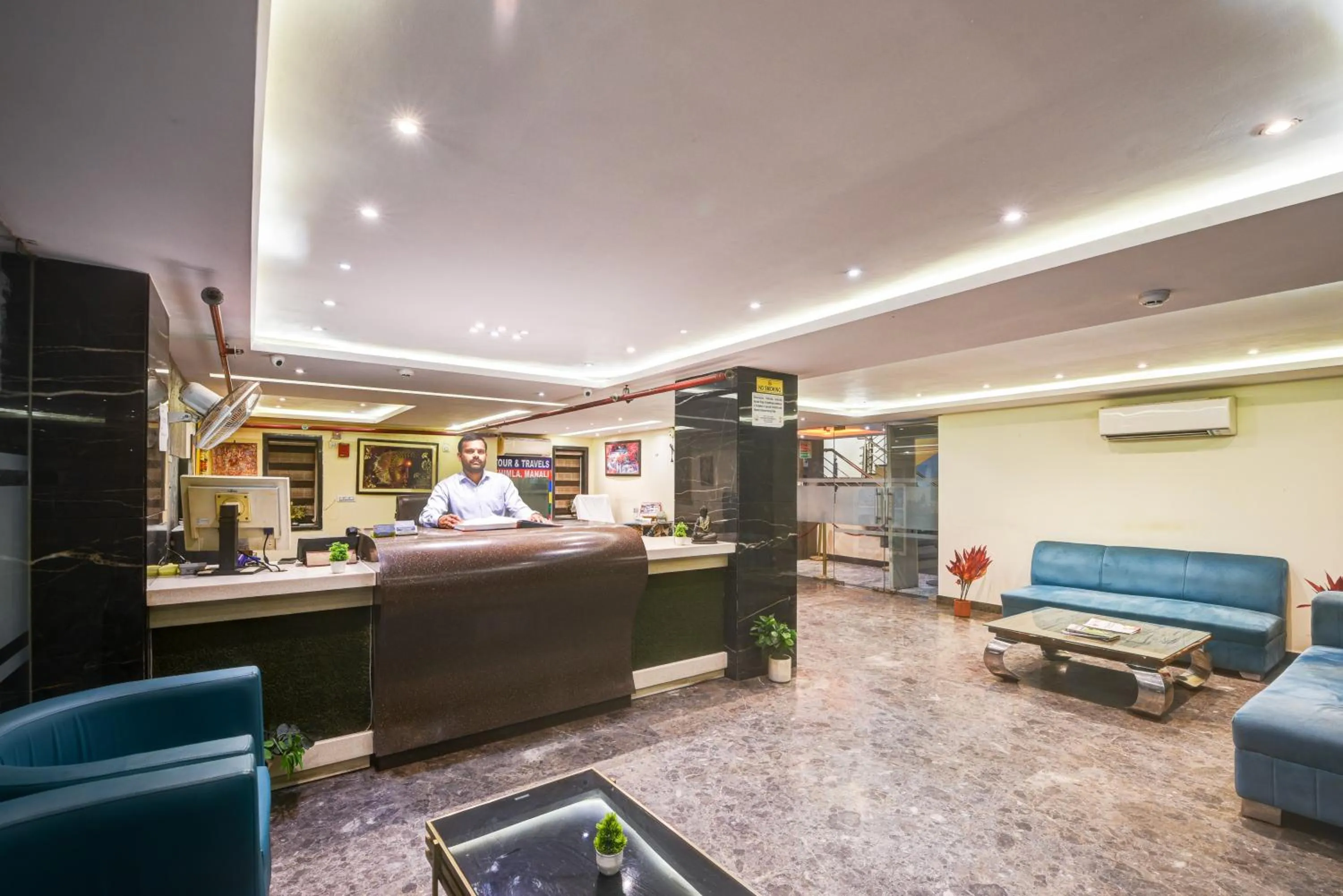 Seating area in The IVY Grand Hotel - 5 Minutes from Connaught Place and New Delhi Railway Station With Free Secured Parking