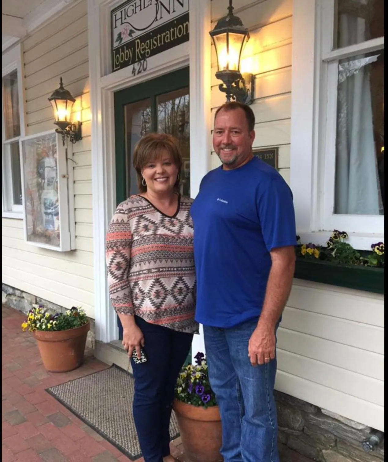 People in Highlands Inn