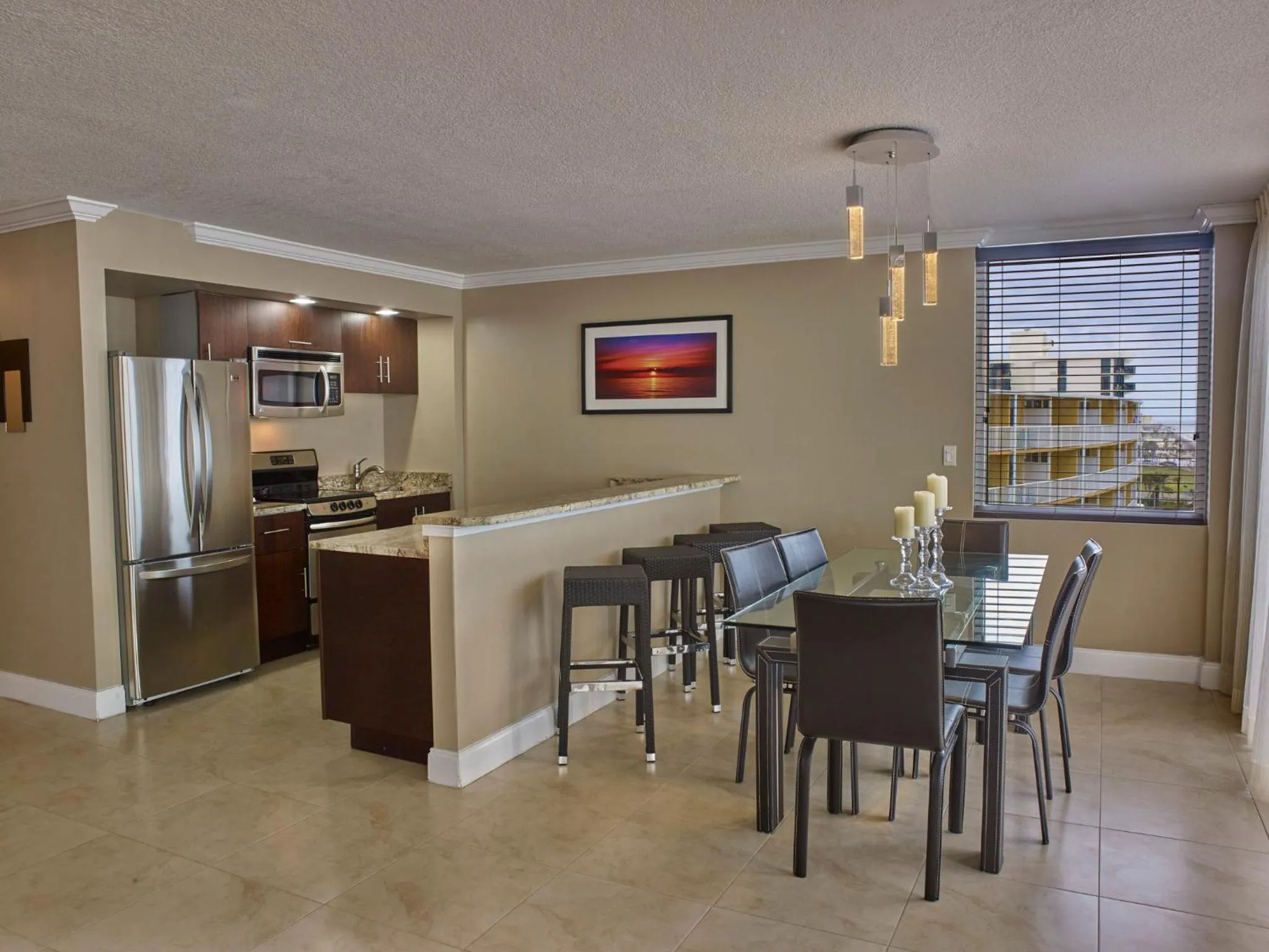 Bedroom in Holiday Inn Resort Daytona Beach Oceanfront by IHG