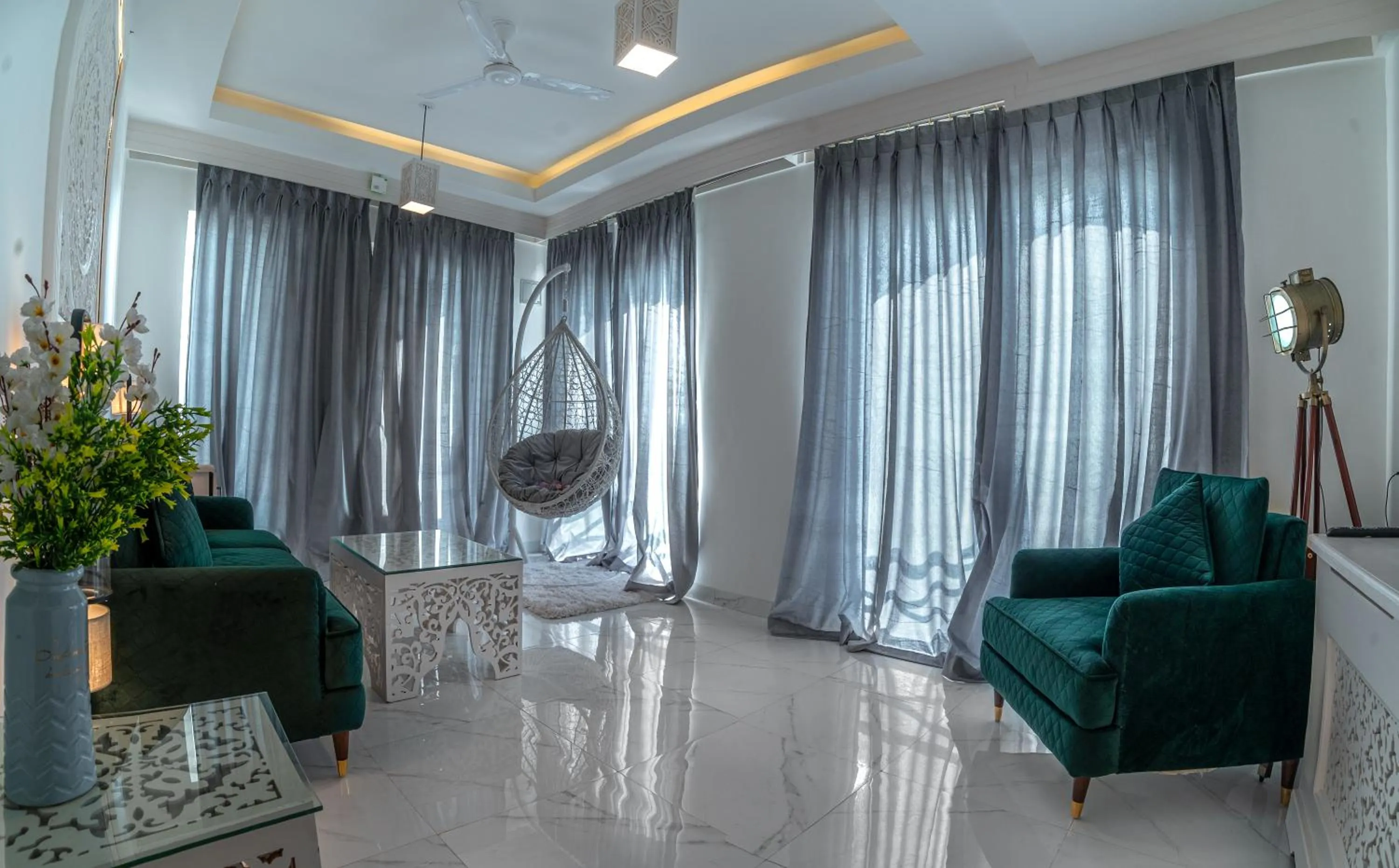 Seating area in Lillywoods Zac Beach Resort, Calangute