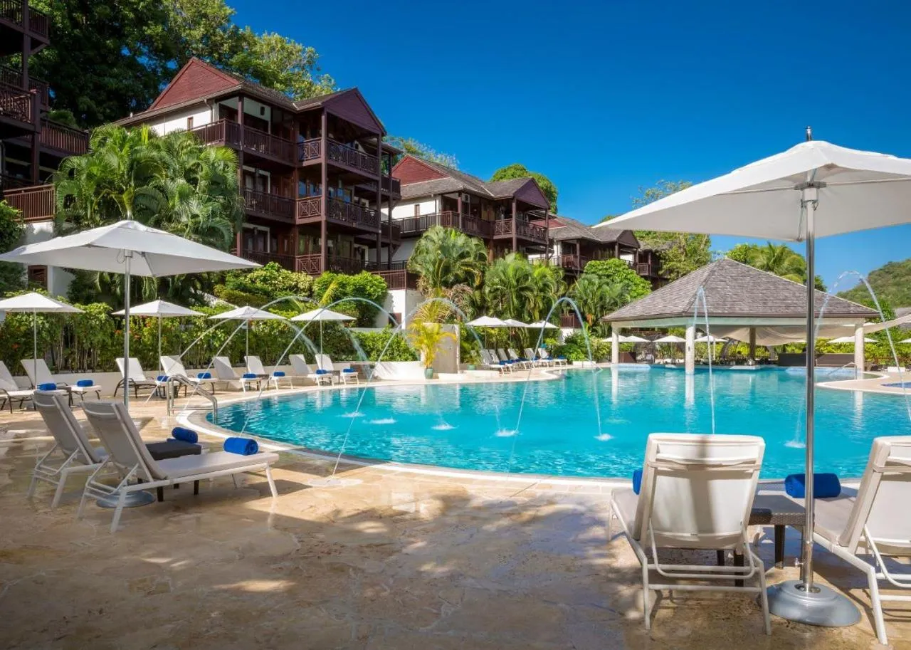 Swimming pool in Zoetry Marigot Bay - All Inclusive