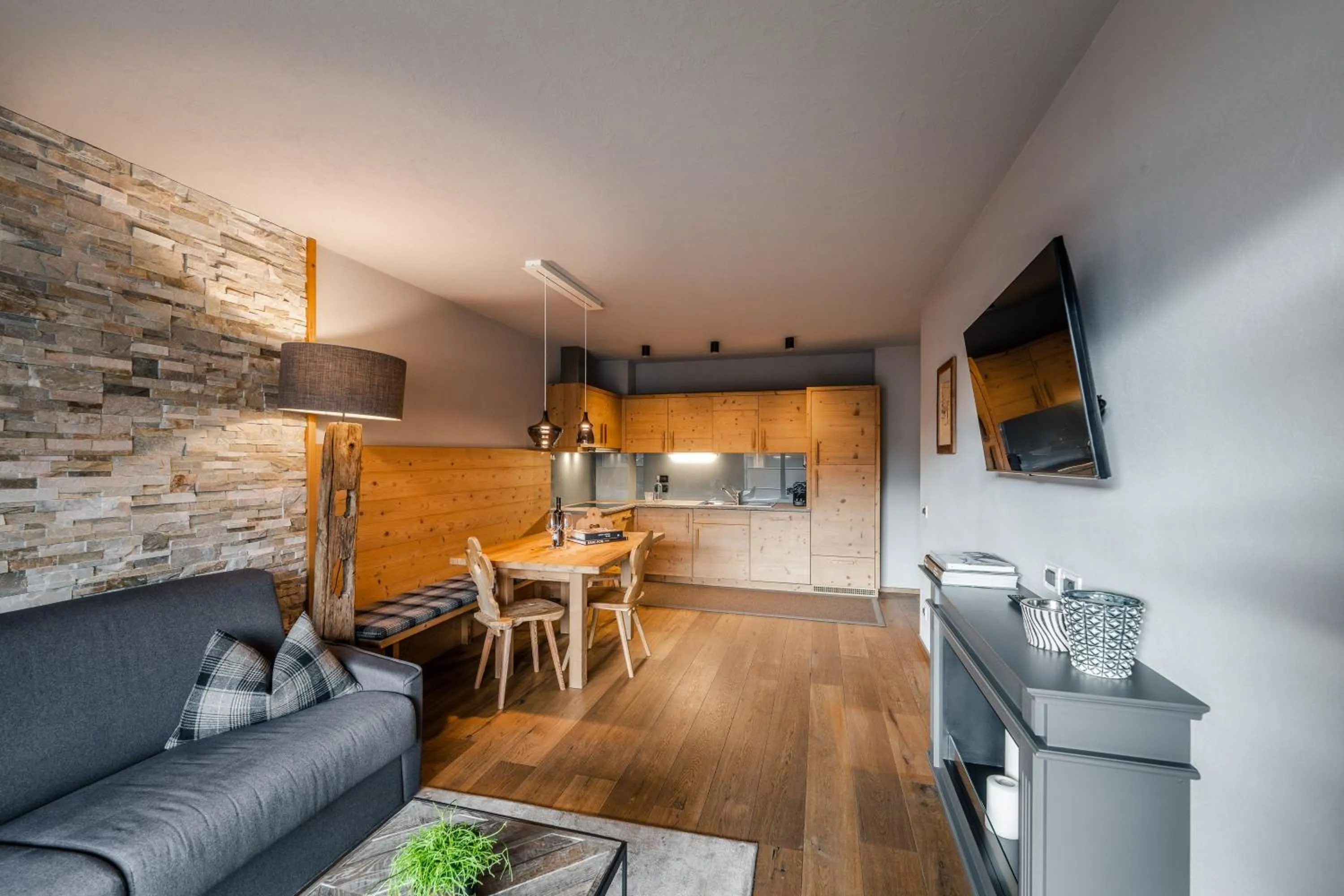 Suite with Mountain View in Sportony Mountain Lodges