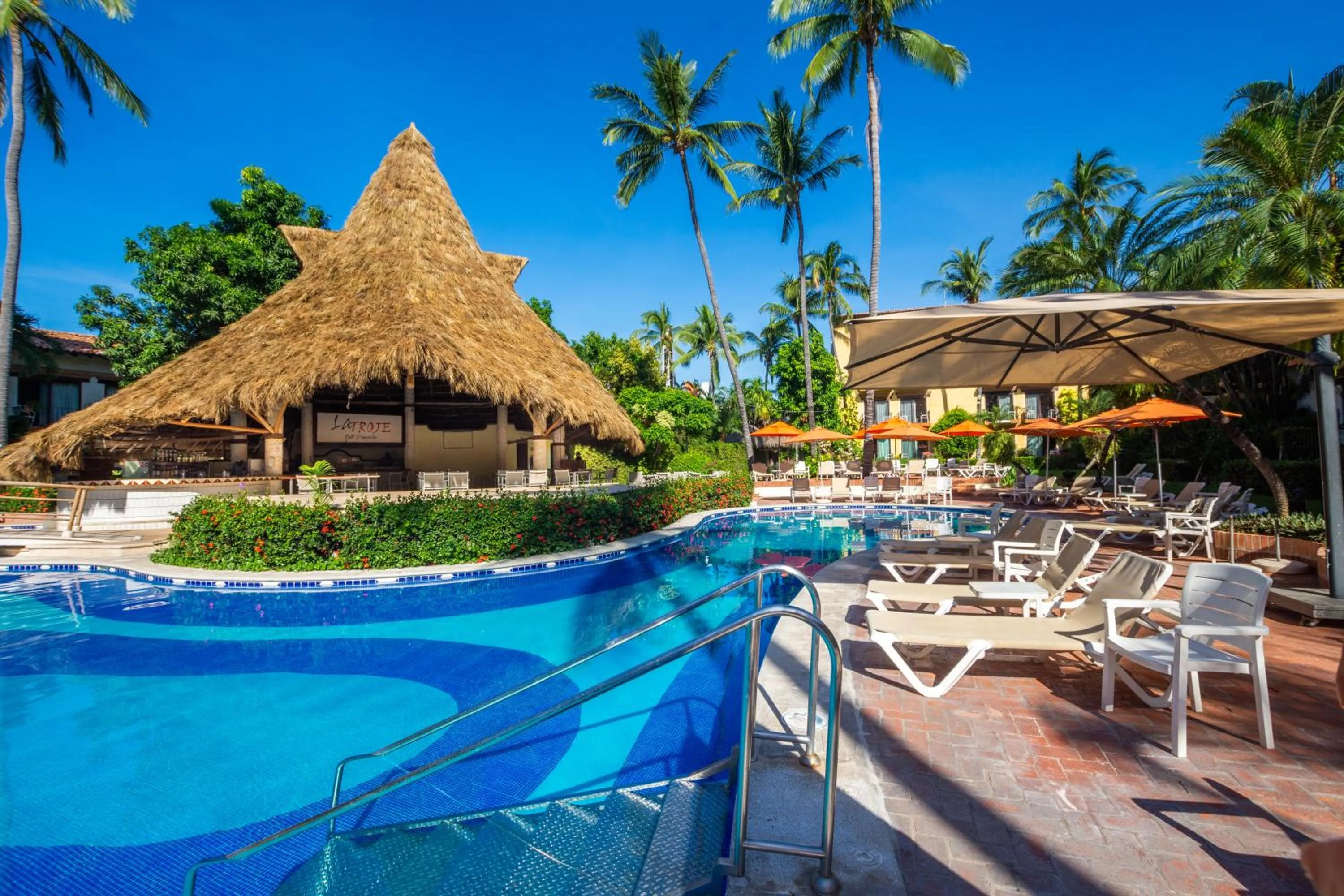 Swimming pool in Hacienda Buenaventura Hotel & Mexican Charm - All Inclusive