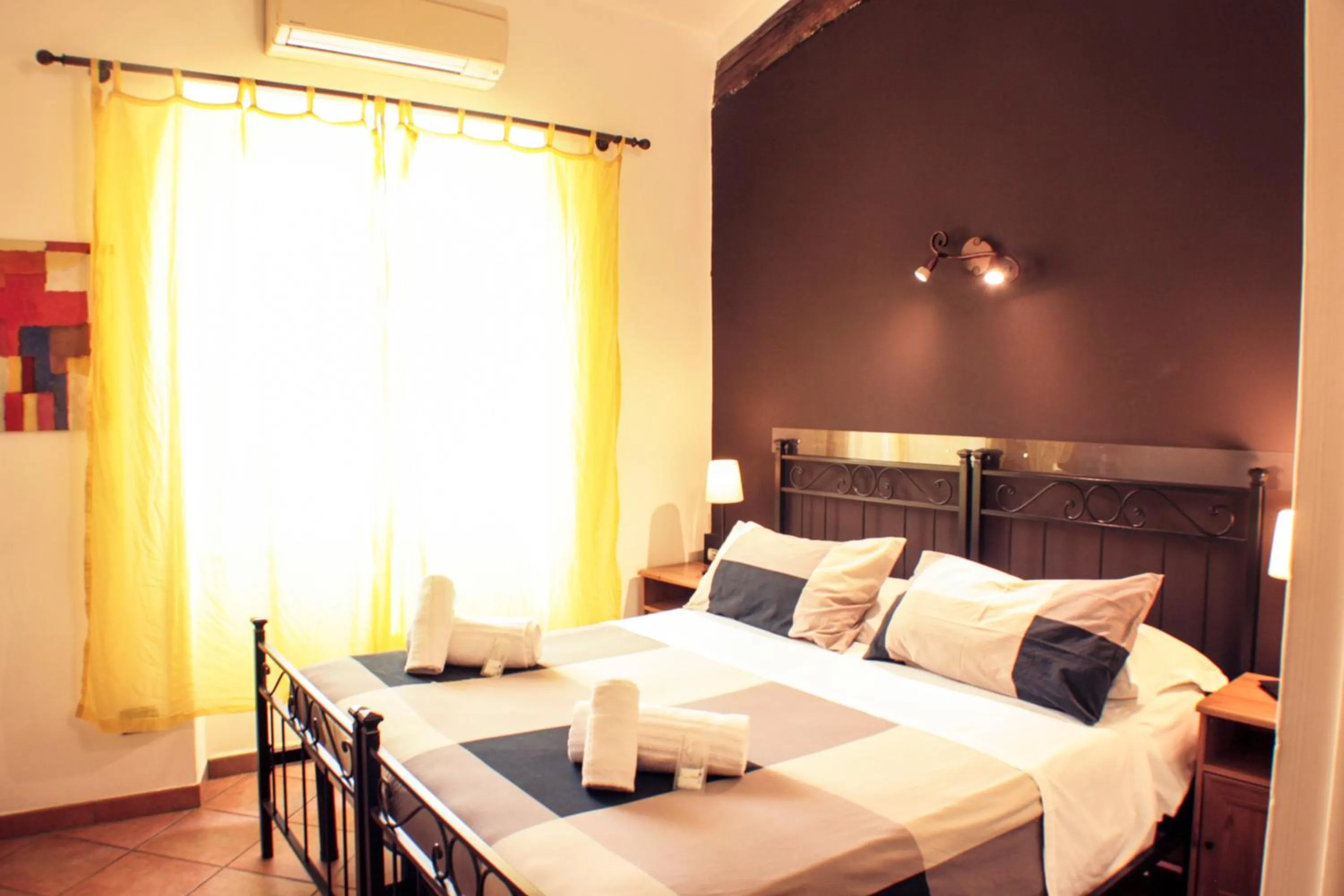 Bed in Sixtythree guesthouse