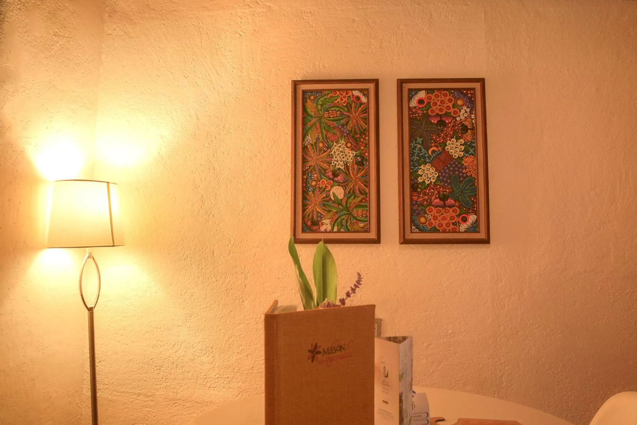 Decorative detail in Mesón De Leyendas Breakfast & Downtown