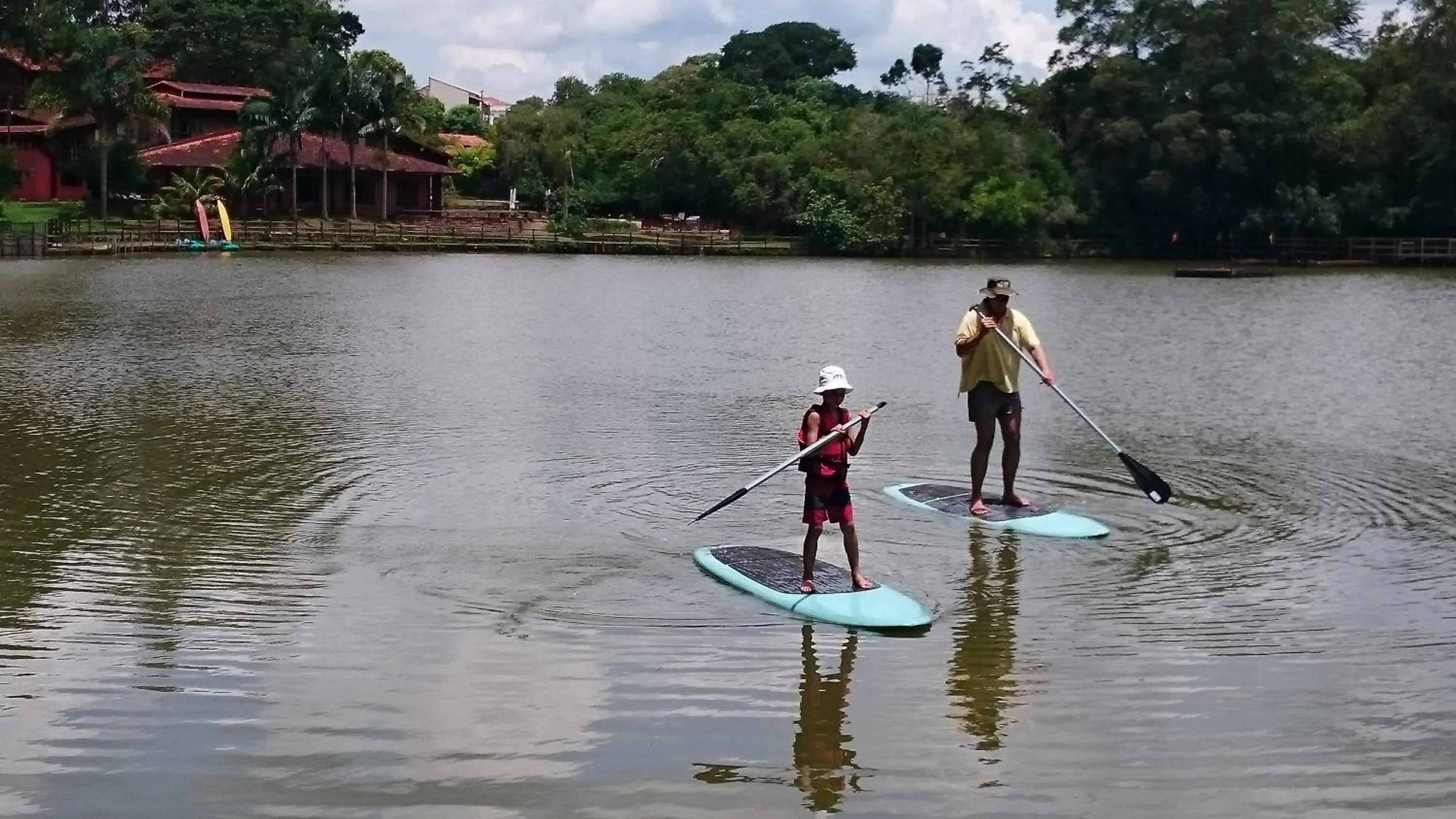 Canoeing in Hotel Passarim