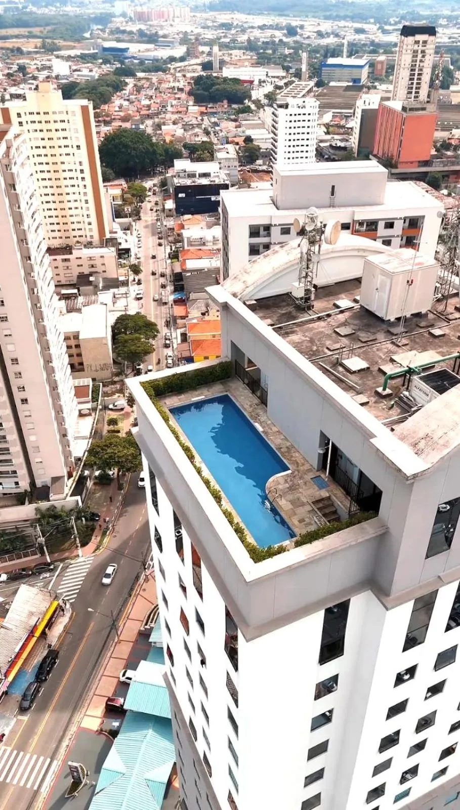 Swimming pool in Hospedez - Flat Osasco Trade Center