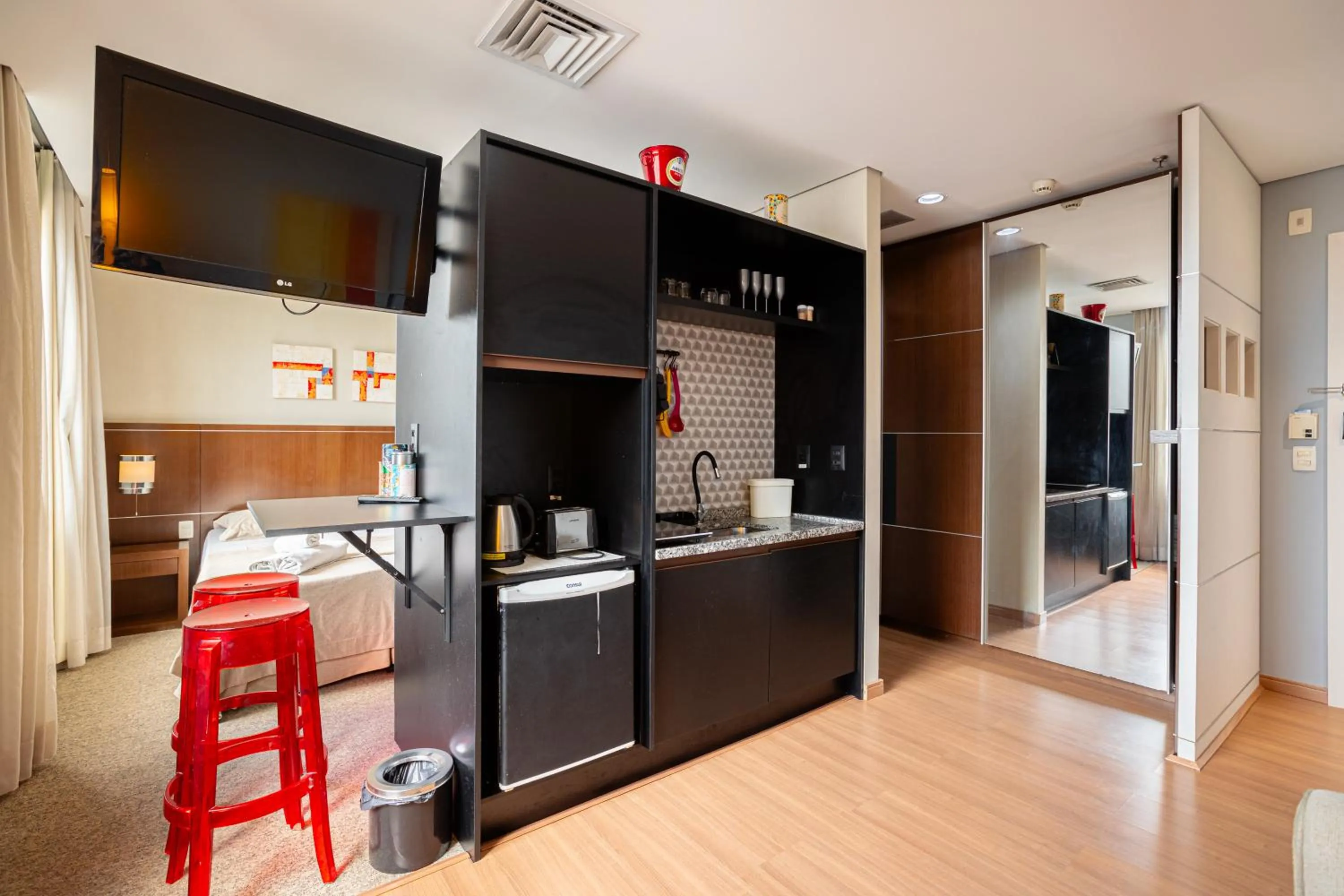Kitchen or kitchenette in Flat Osasco Trade Center