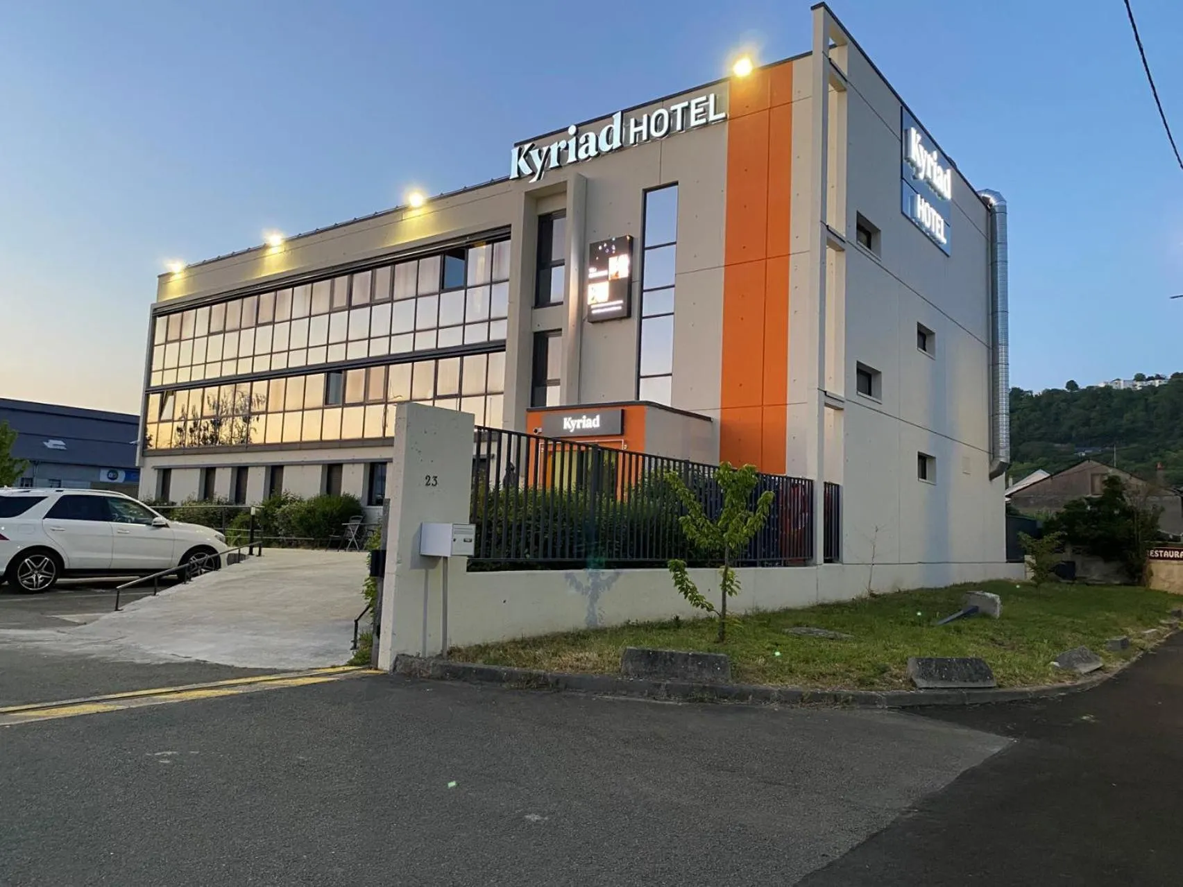 Property building in KYRIAD ROUEN SUD - Sotteville les Rouen