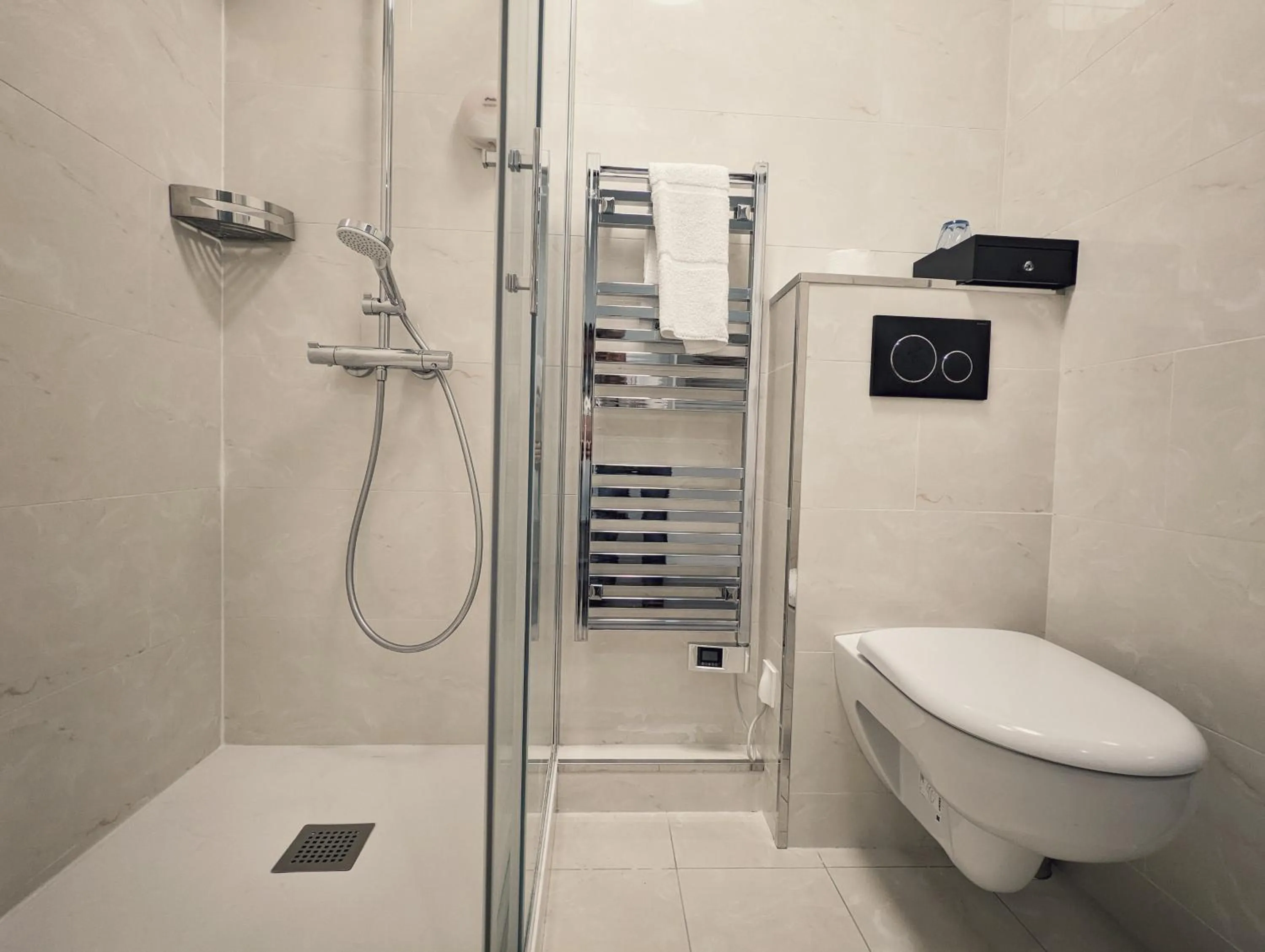 Bathroom in KYRIAD ROUEN SUD - Sotteville les Rouen