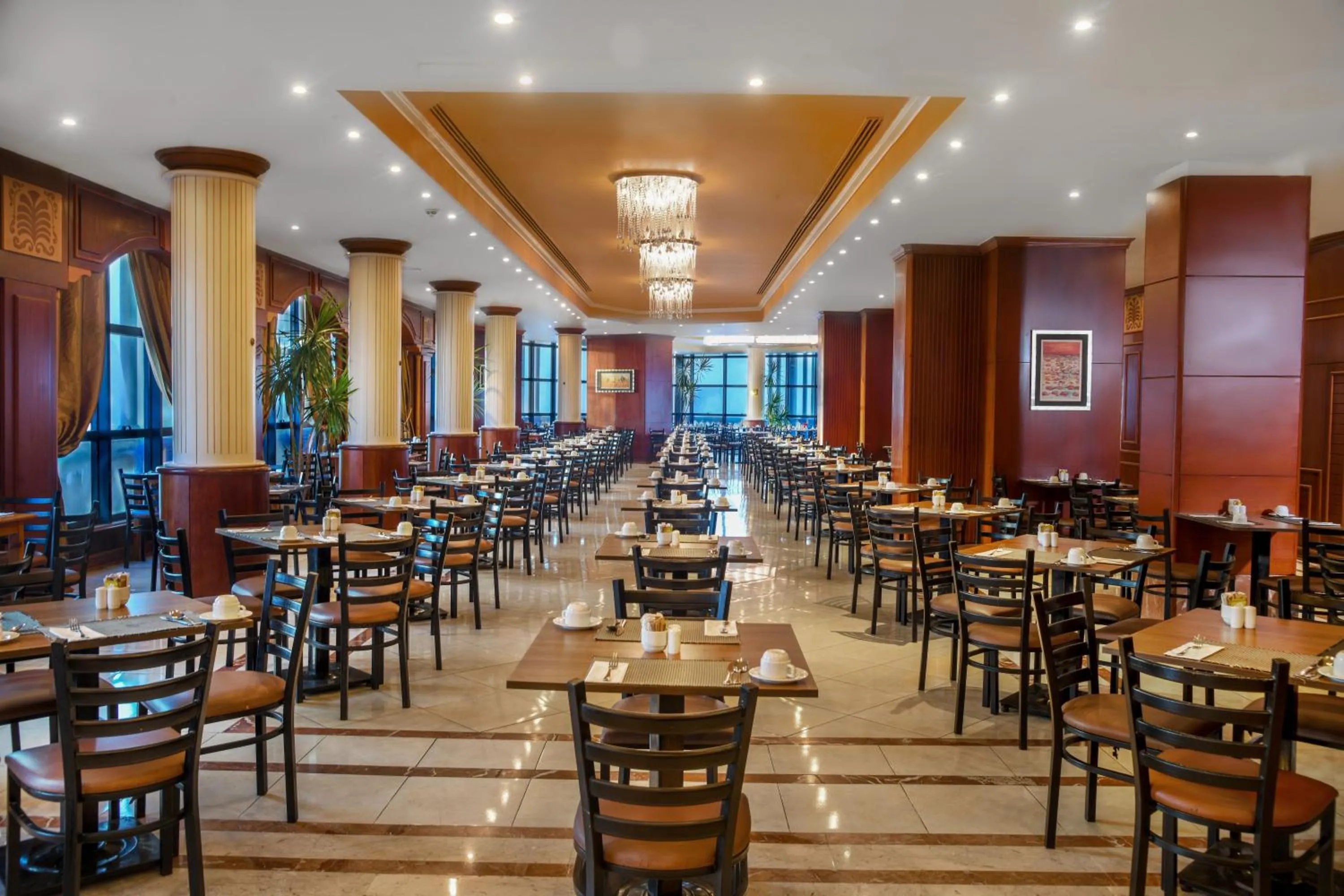 Restaurant/places to eat in Tolip Hotel Alexandria