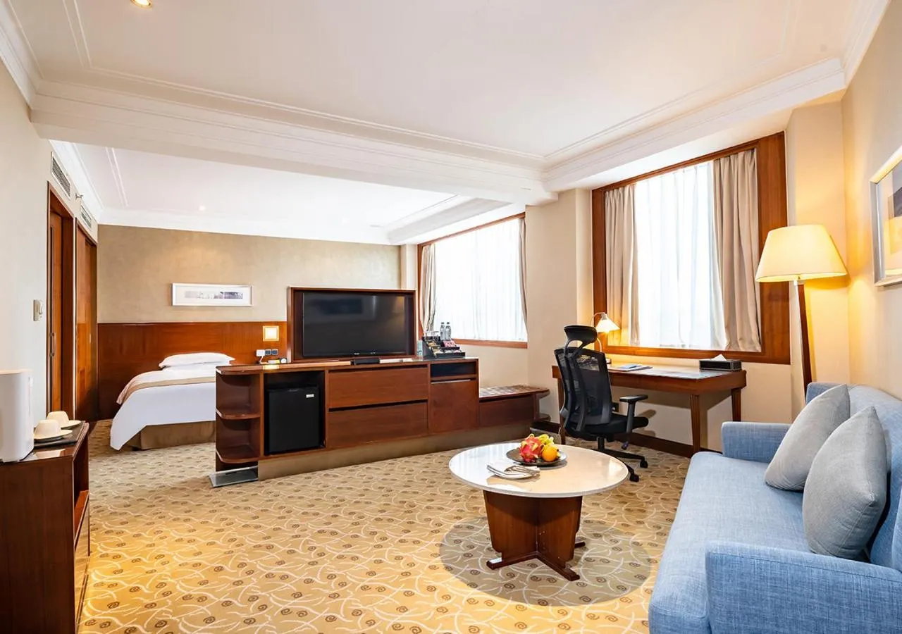 TV and multimedia, Bed in San Want Hotel Shanghai