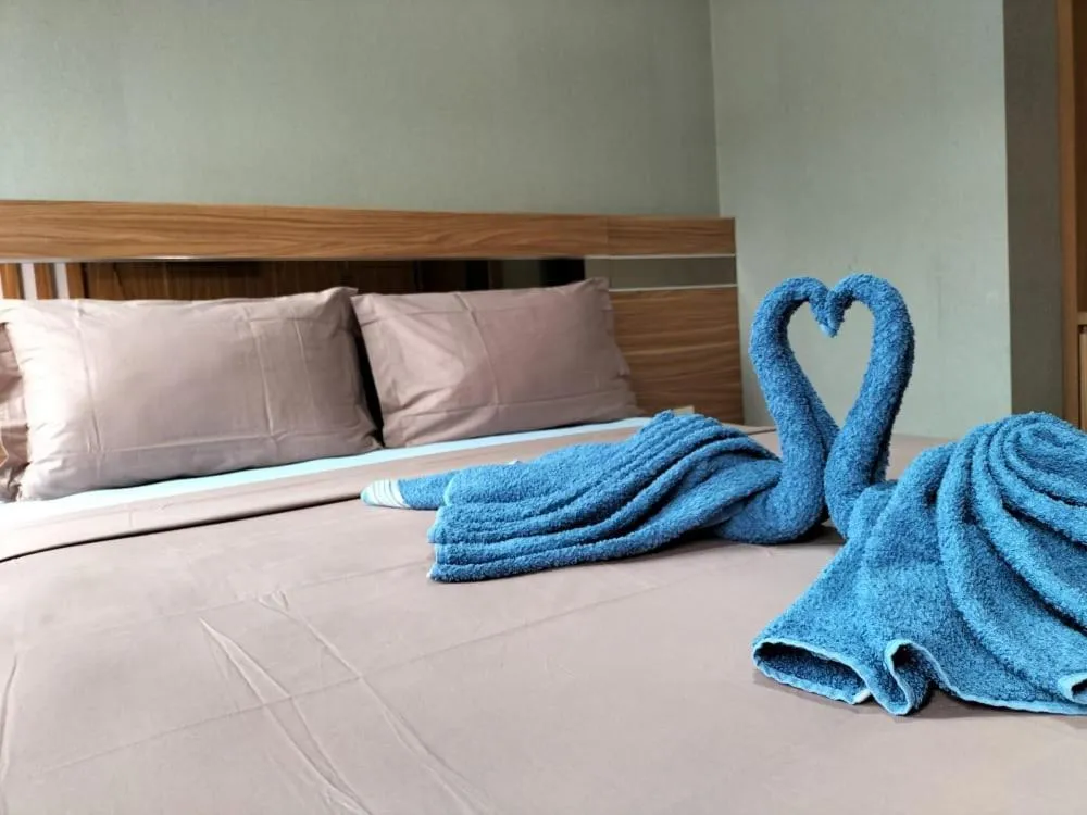 Bed in Cozy Residence Tomang