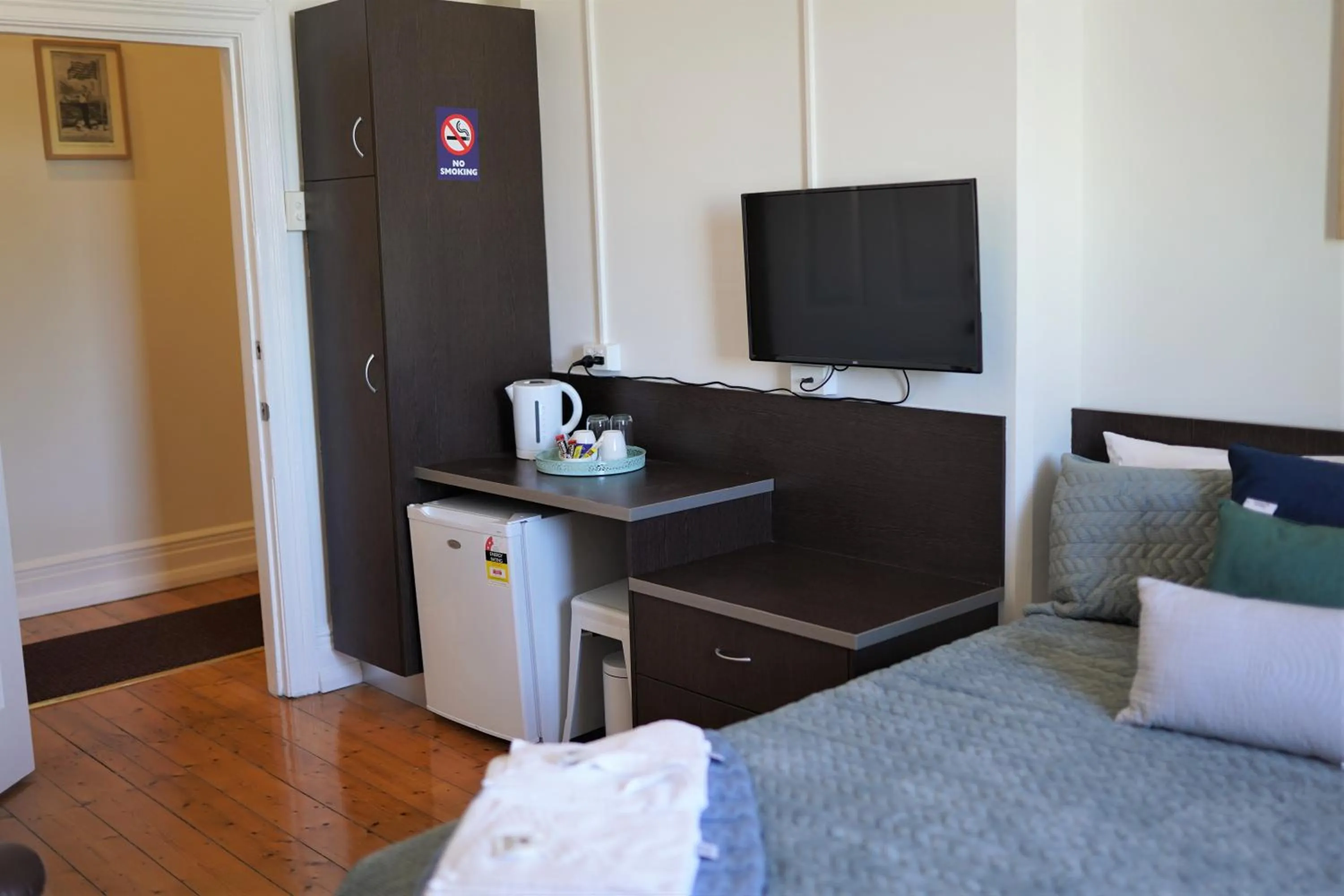 Bed in The Beaconsfield Hotel