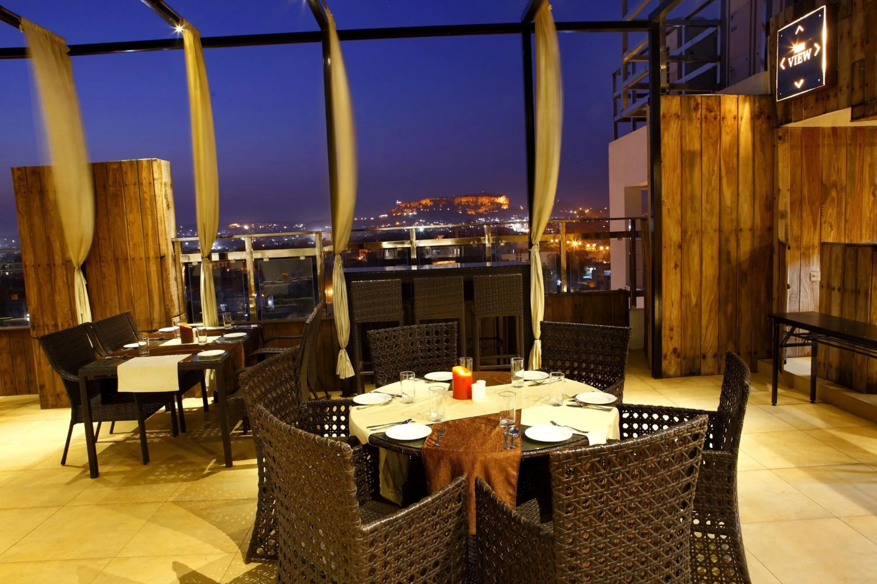 Restaurant/places to eat in Fern Residency Jodhpur