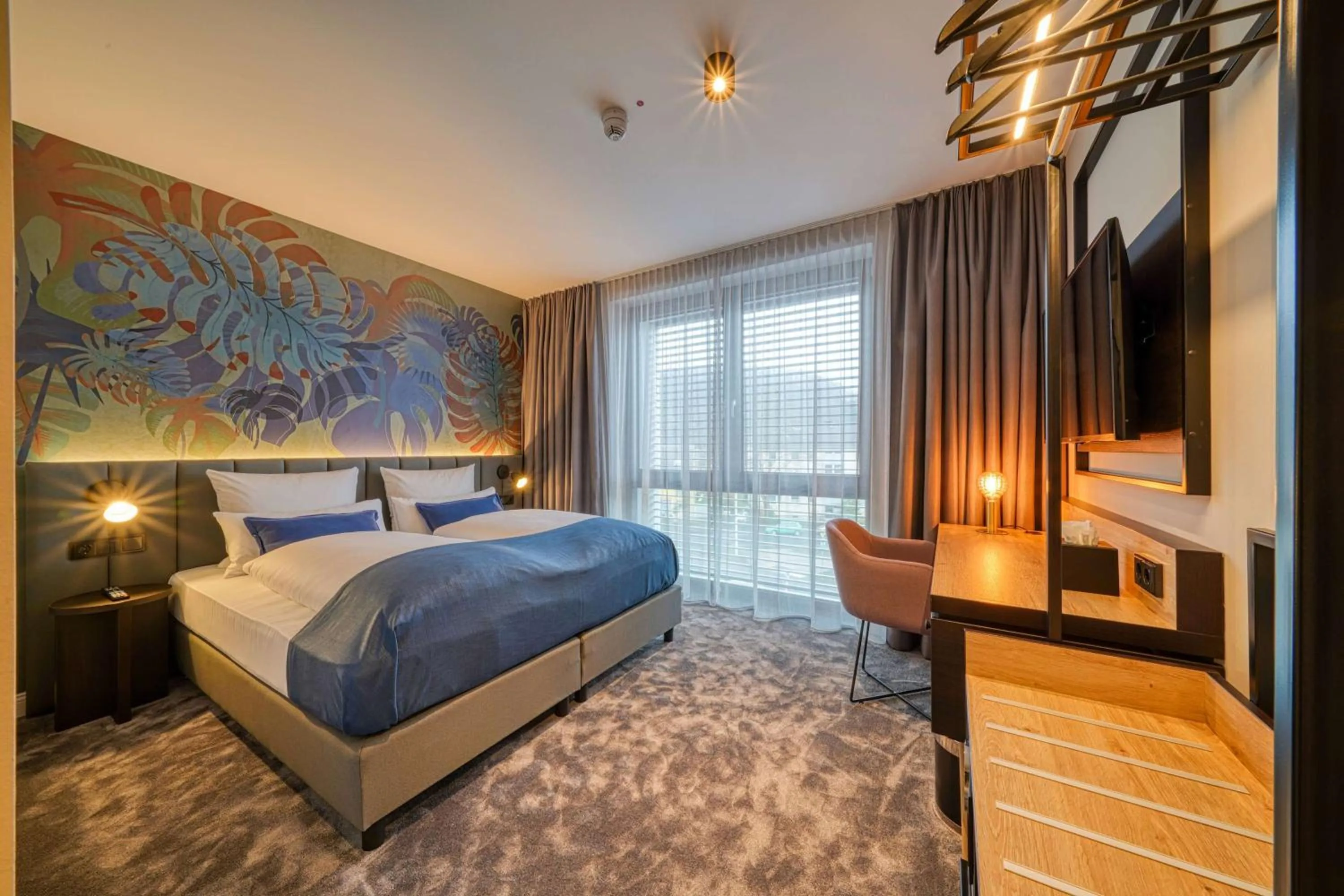 Photo of the whole room, Bed in Vienna House Easy by Wyndham Bonn City