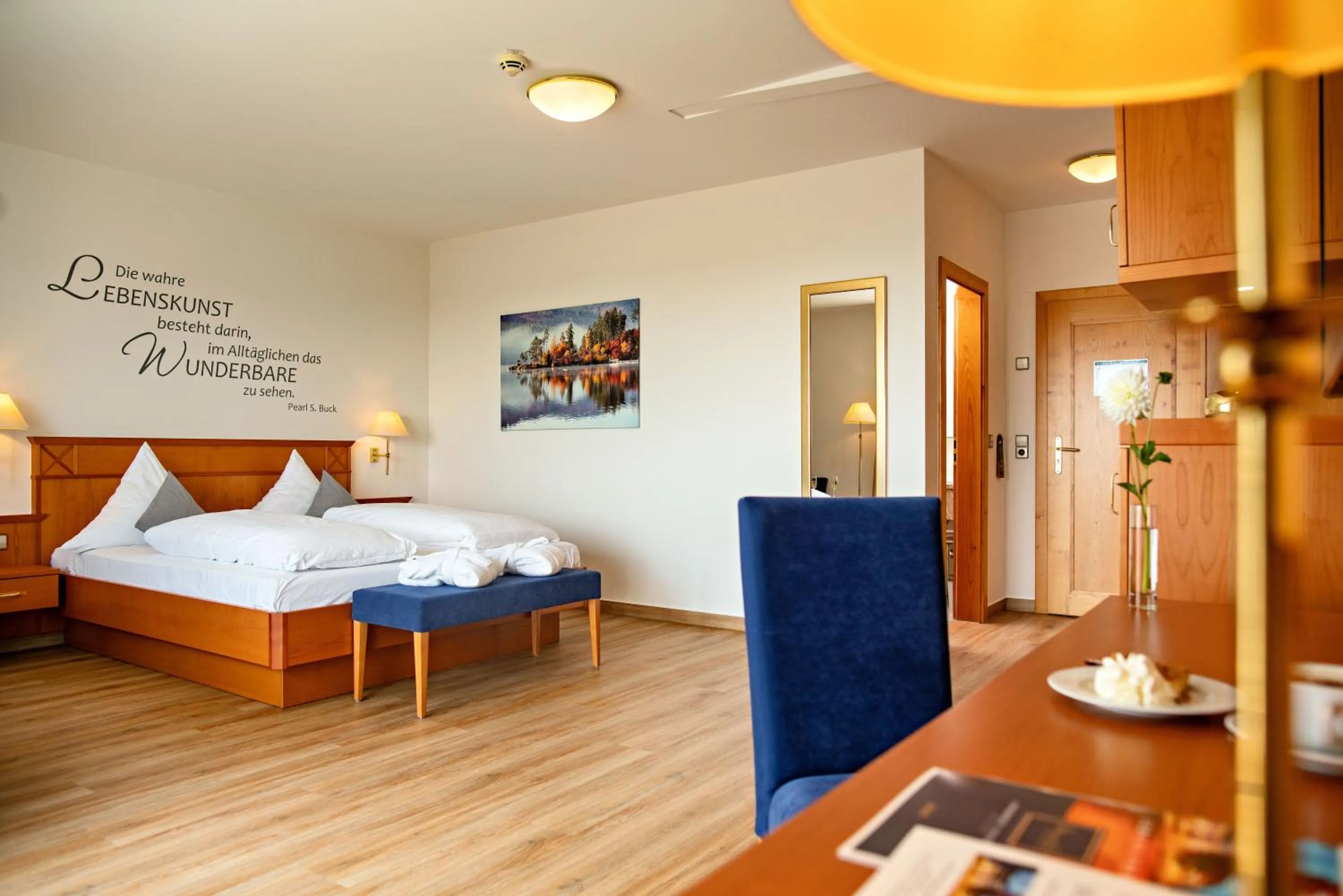 Photo of the whole room, Bed in Möhringers Schwarzwald Hotel