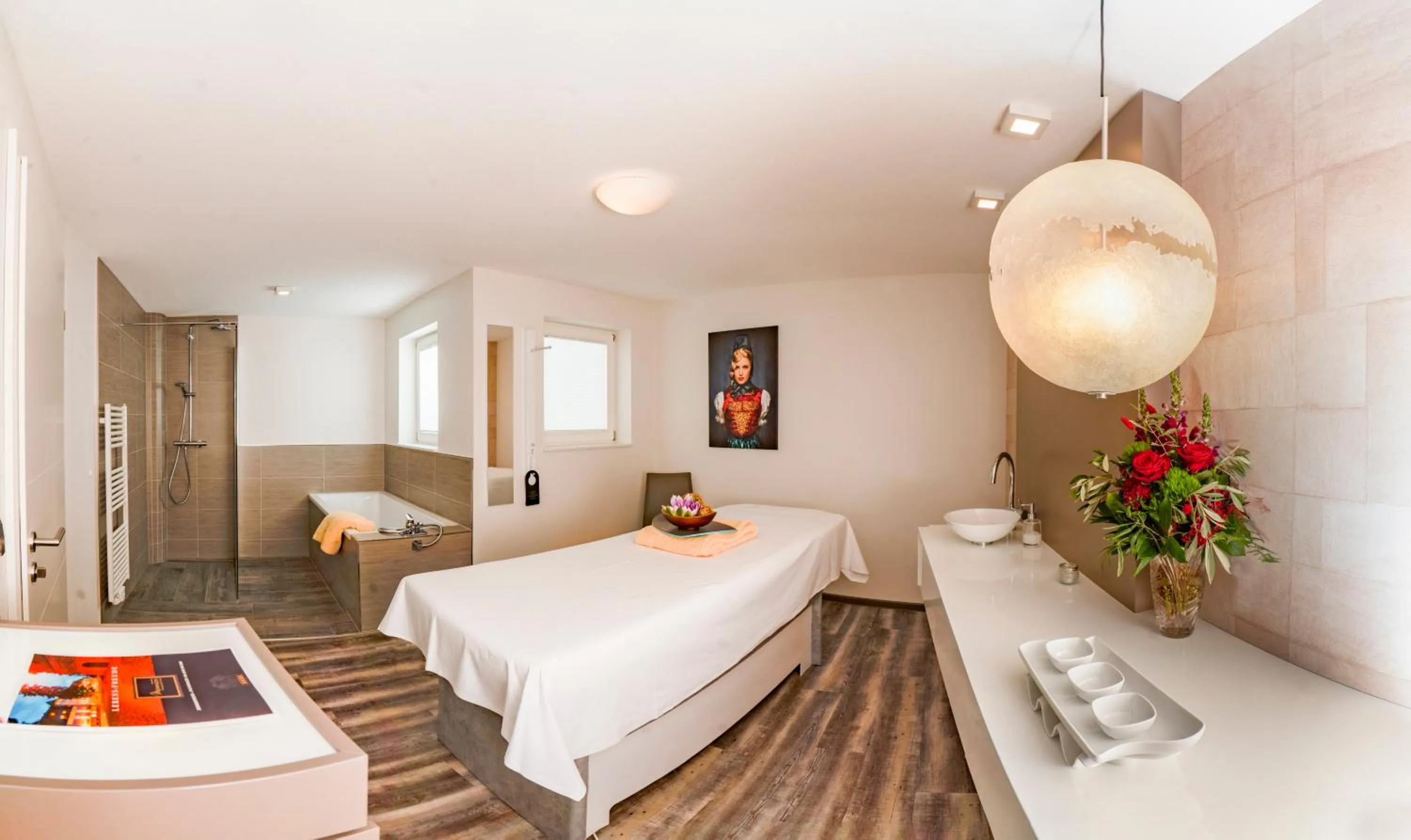 Spa and wellness centre/facilities, Bed in Möhringers Schwarzwald Hotel