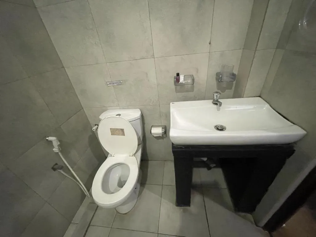 KINGS GATE Airport TRANSIT HOTEL