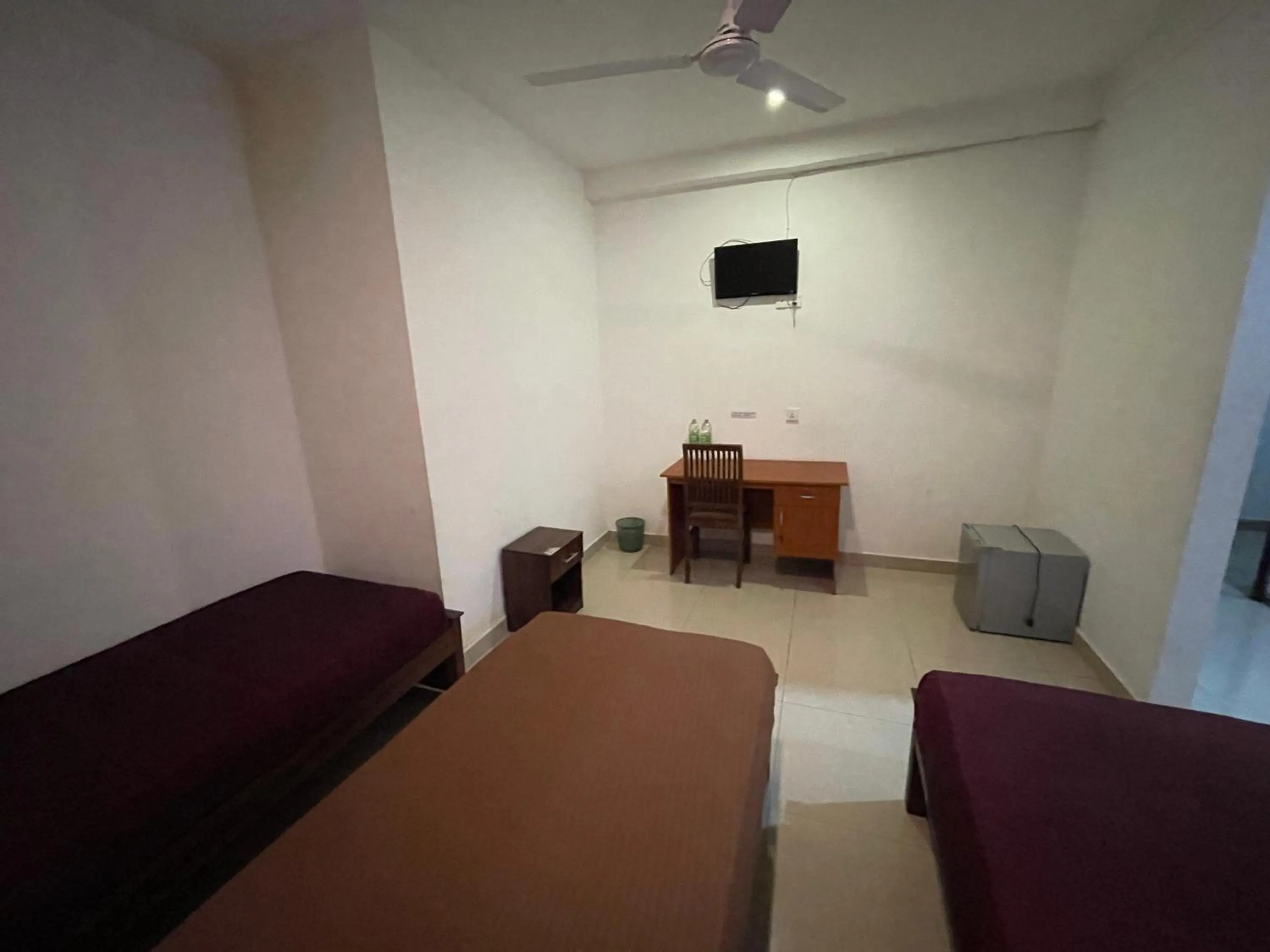 Bed in KINGS GATE Airport TRANSIT HOTEL