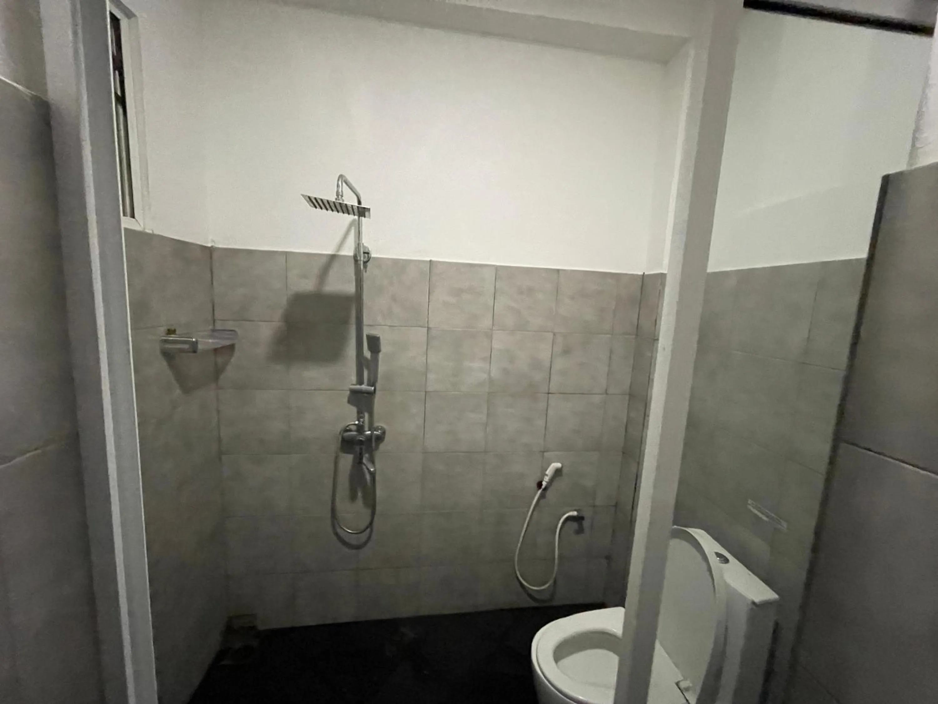 KINGS GATE Airport TRANSIT HOTEL