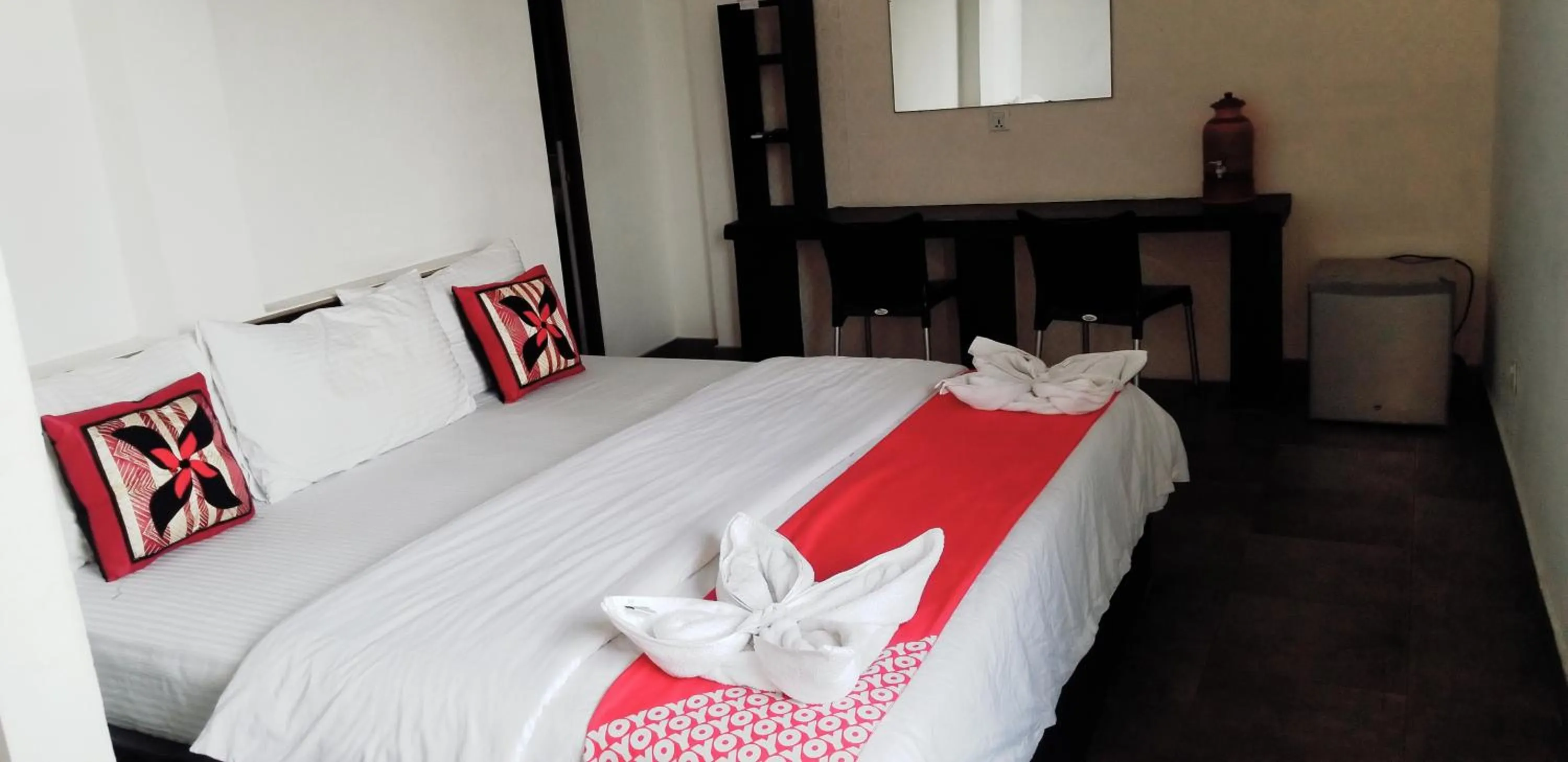 Bed in KINGS GATE Airport TRANSIT HOTEL