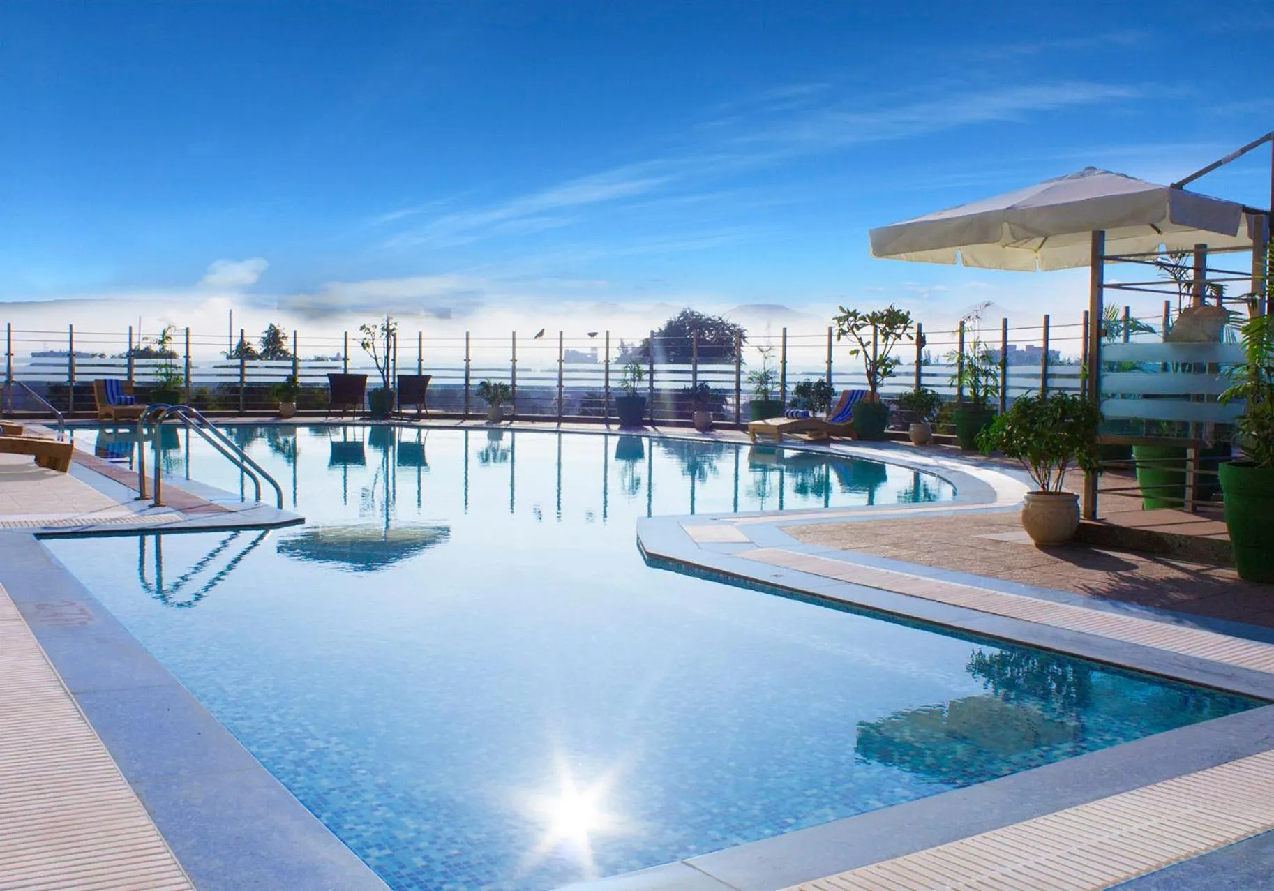 Swimming pool in Ramada Neemrana