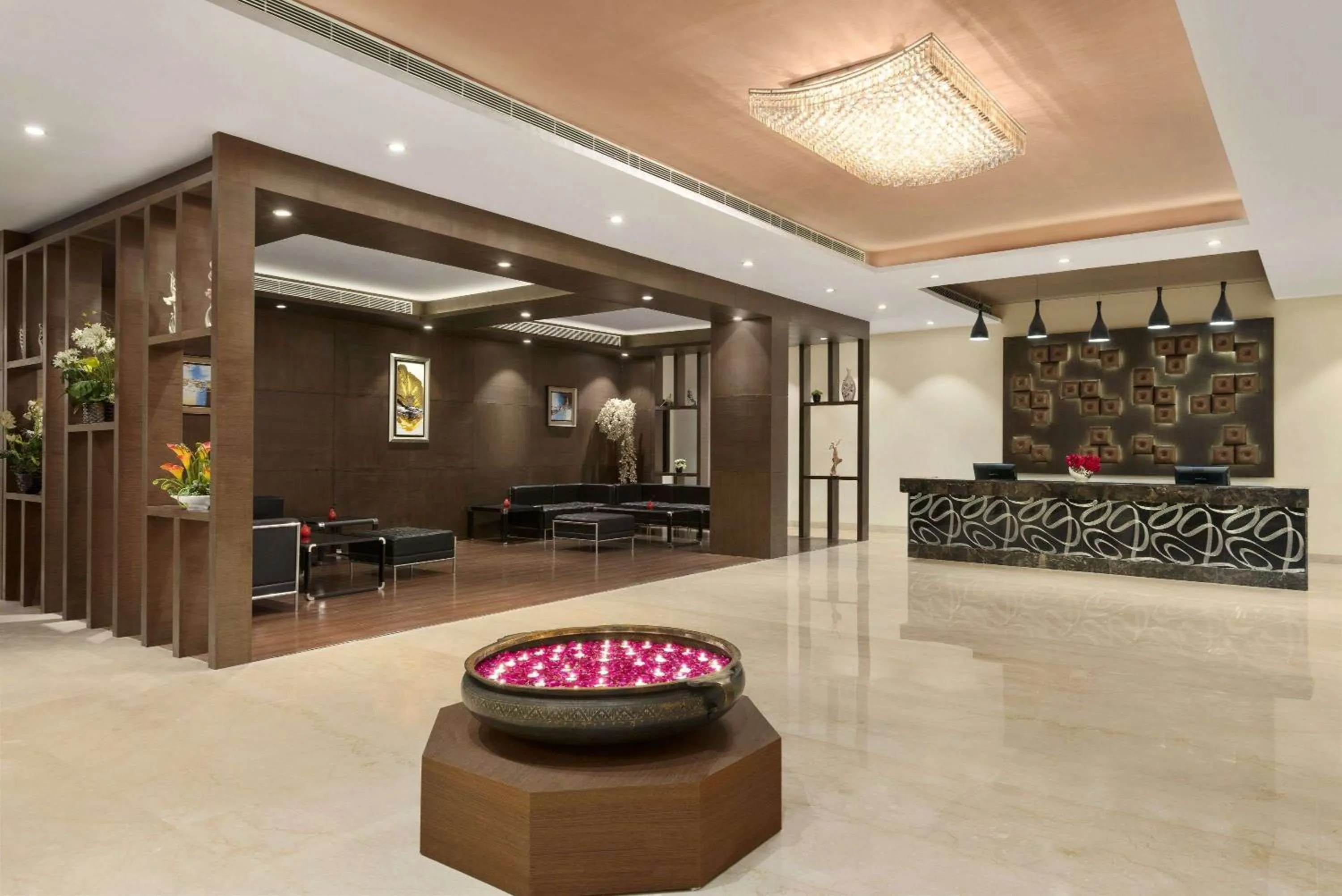 Lobby or reception in Ramada Neemrana