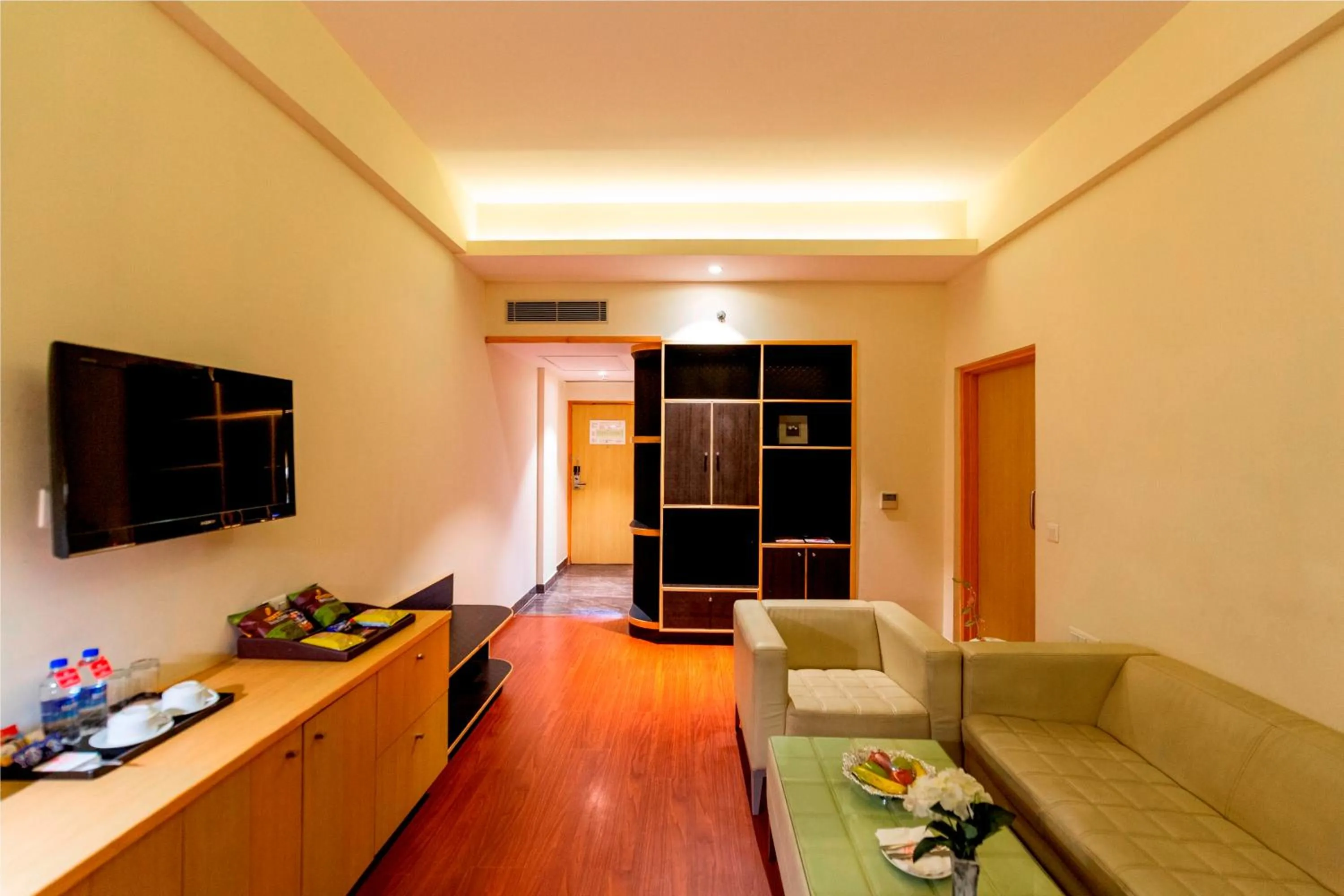 Living room in Ramada Neemrana