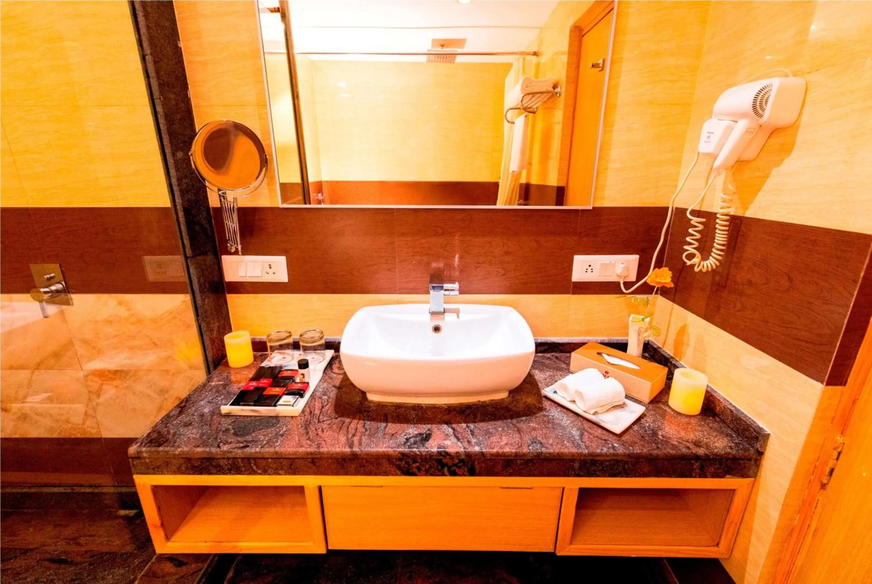 Photo of the whole room in Ramada Neemrana