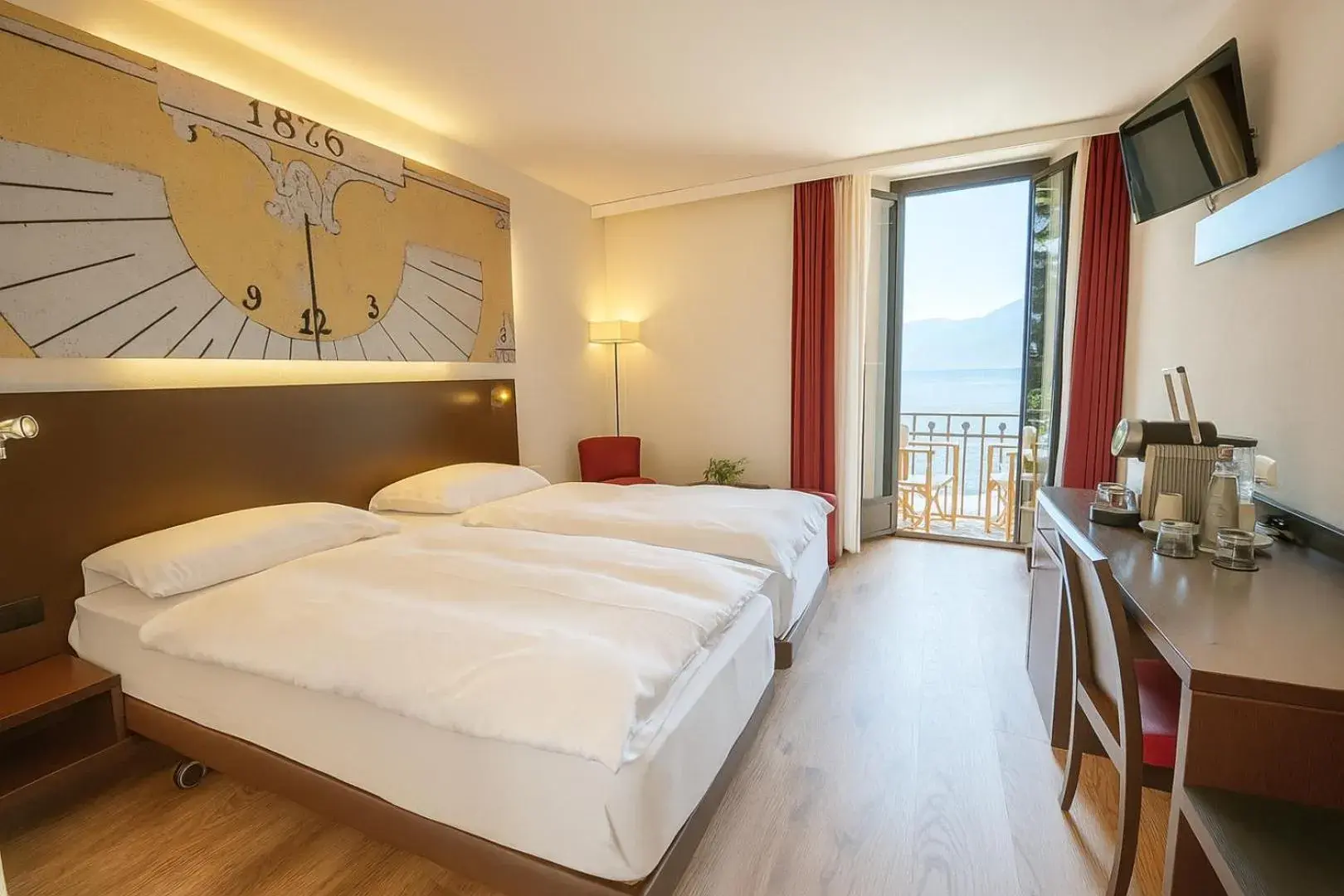 Classic Double Room with Lake view in Hotel la Meridiana, Lake & SPA Classic Double Room with Lake view in Hotel la Meridiana, Lake & SPA