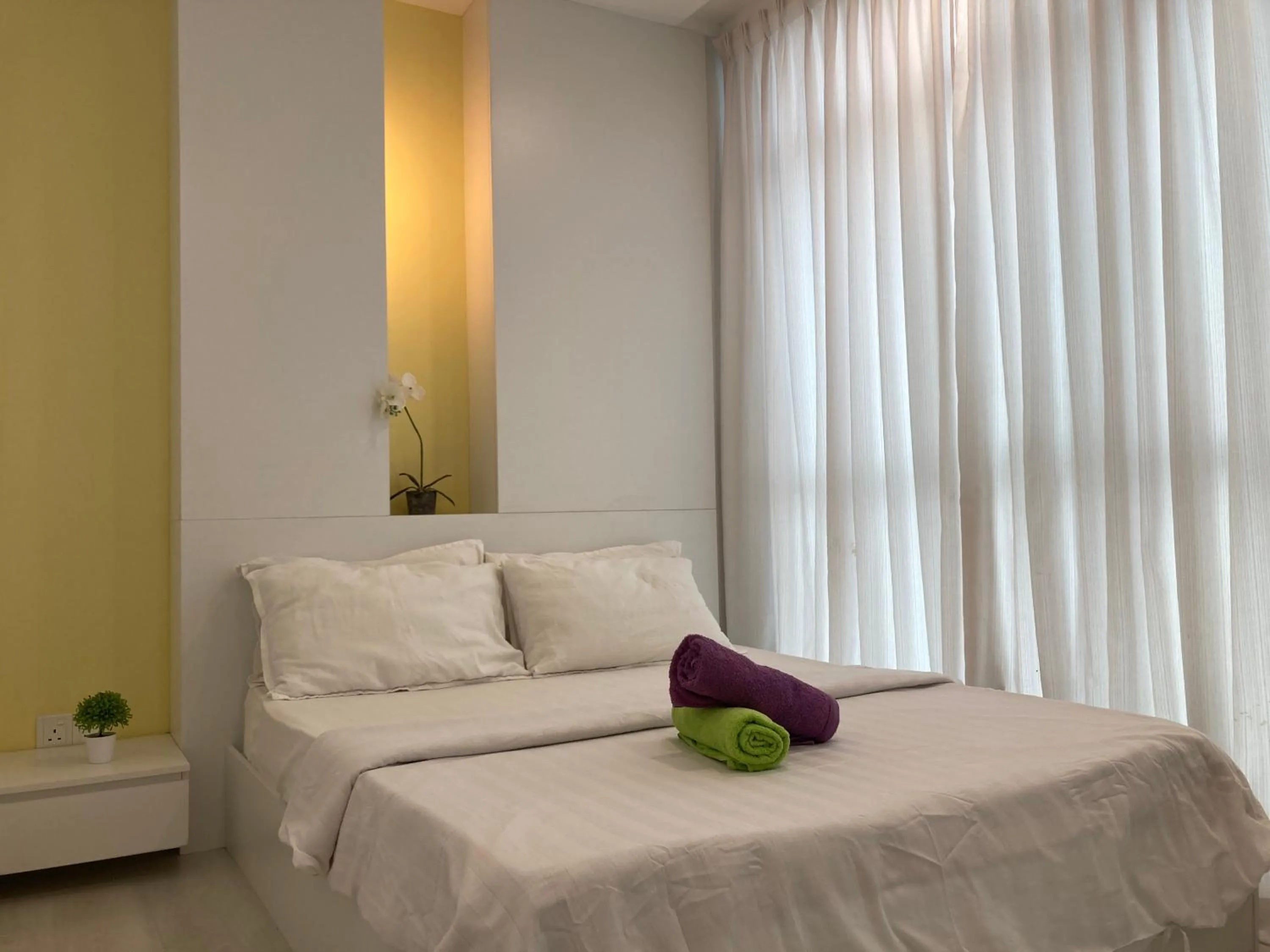 Bedroom, Bed in Straits Garden Suite Jelutong Georgetown