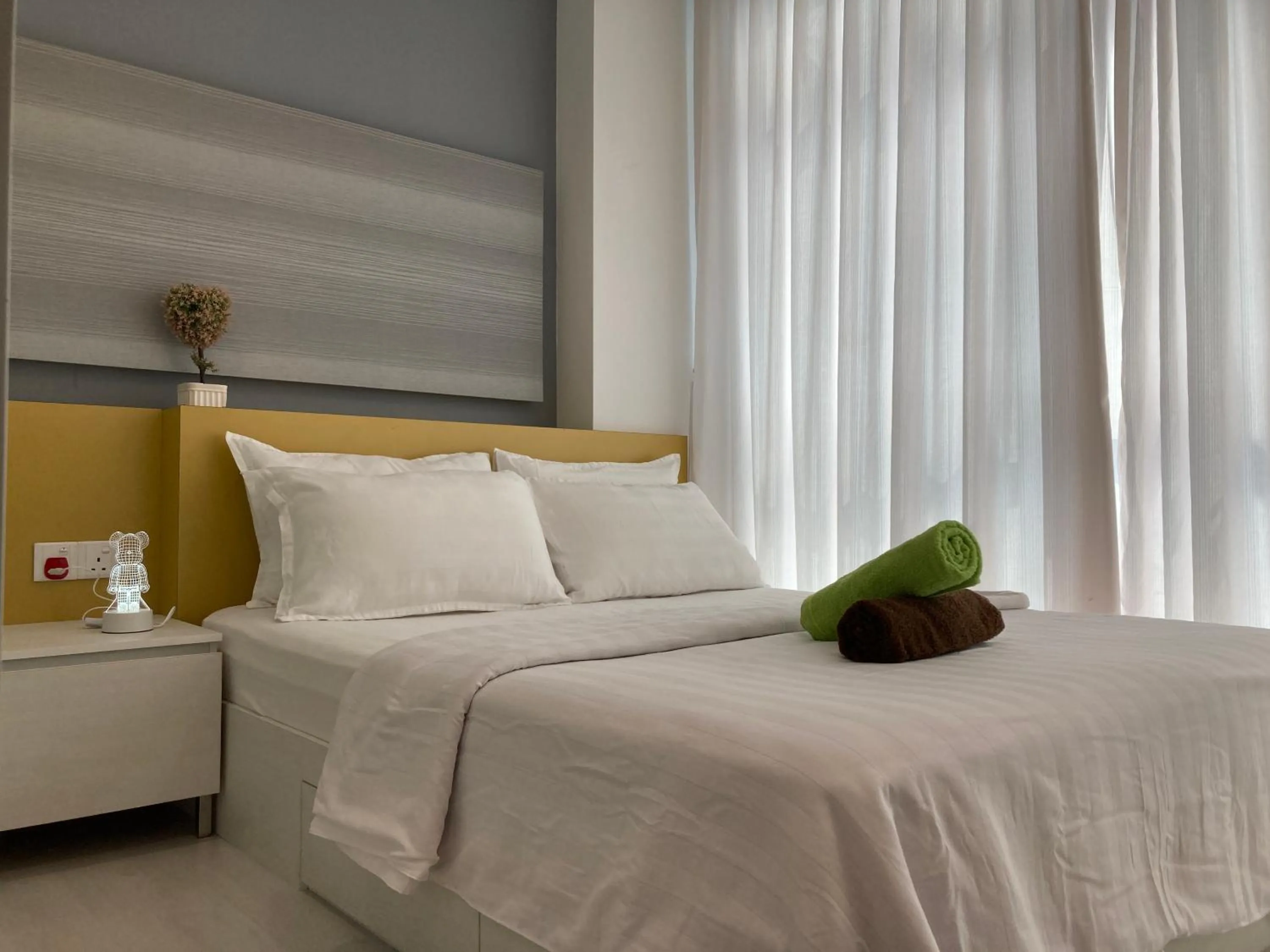 Bedroom, Bed in Straits Garden Suite Jelutong Georgetown