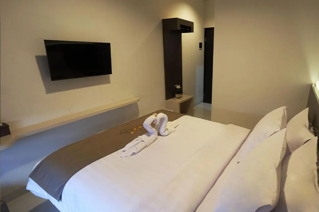 Bedroom, Bed in Cozzy Stay Hotel Semarang by Sinergi