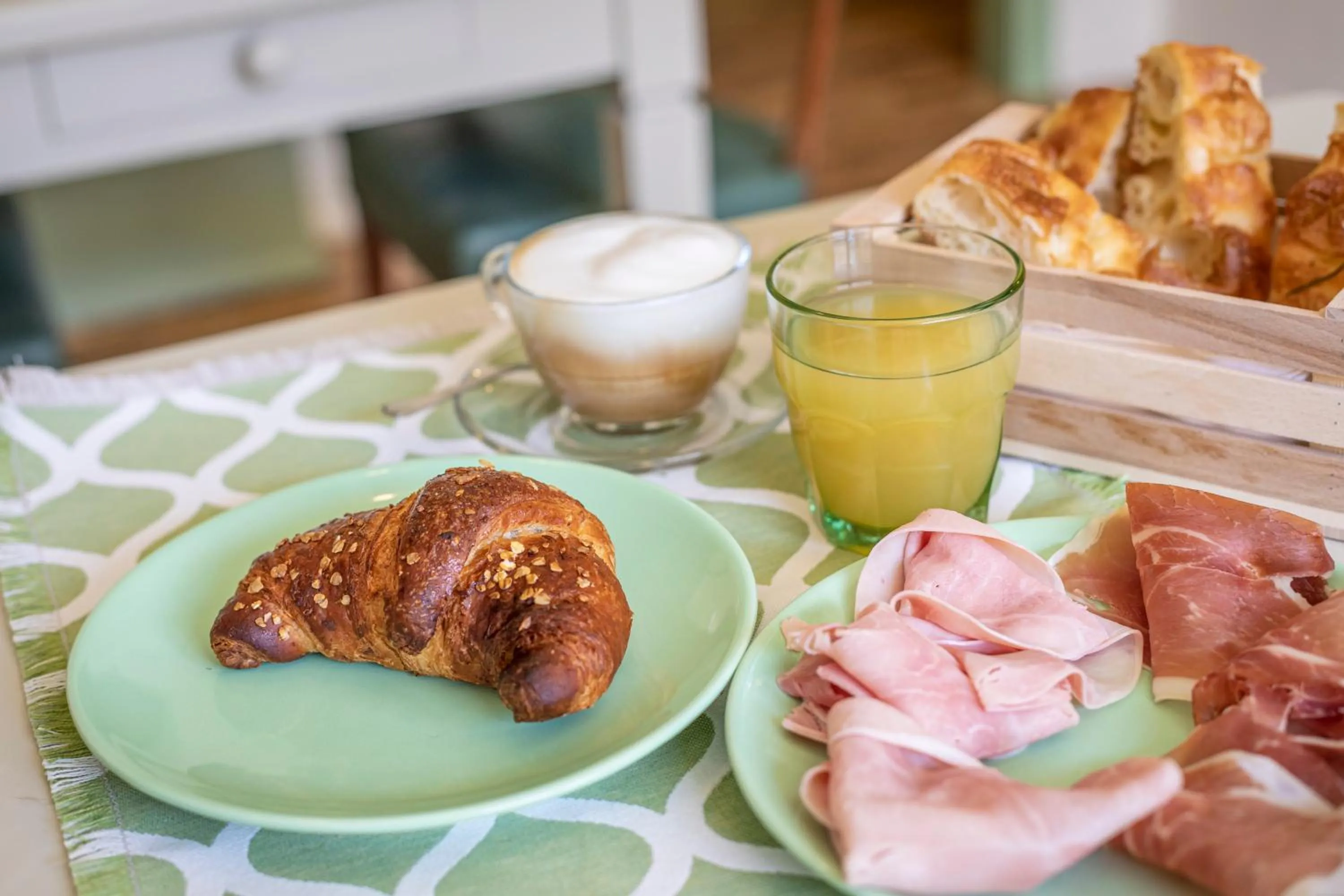 Breakfast in Le Stagioni Luxury Suite