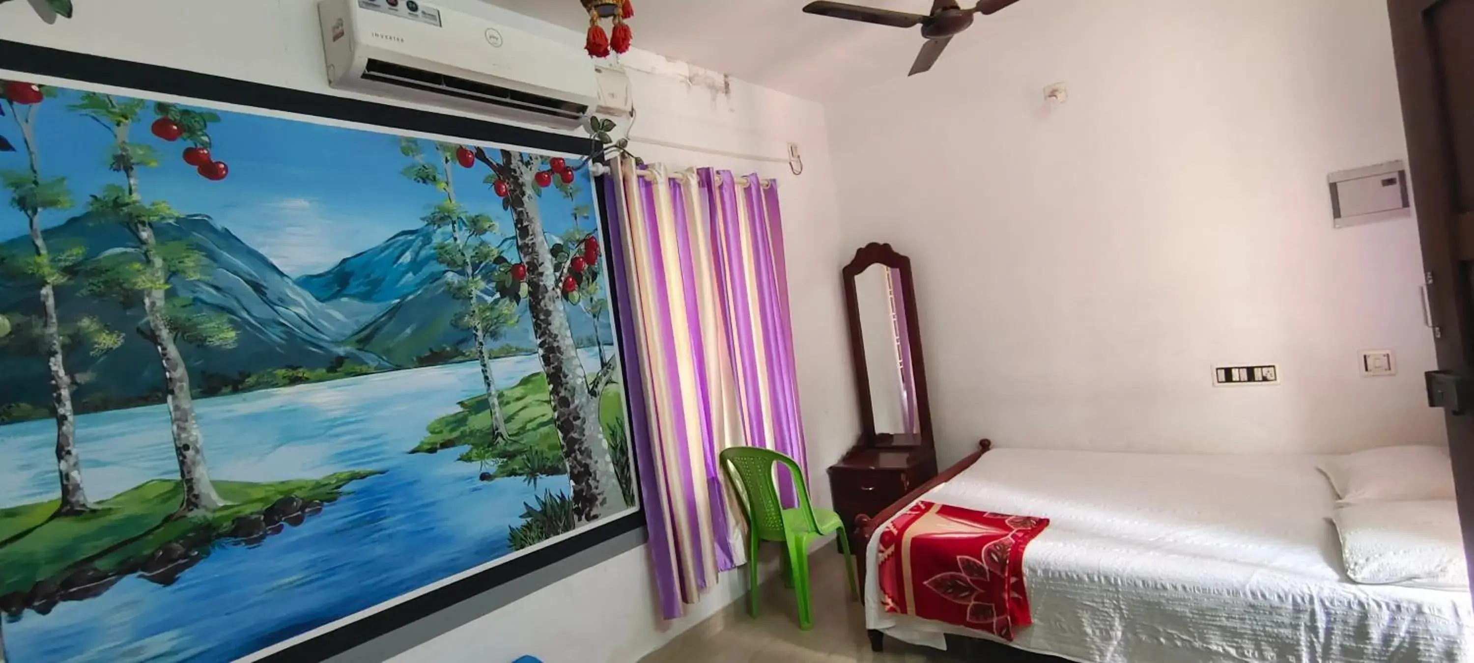 Standard Double Room in Achayans Homestay Mararikulam Standard Double Room in Achayans Homestay Mararikulam