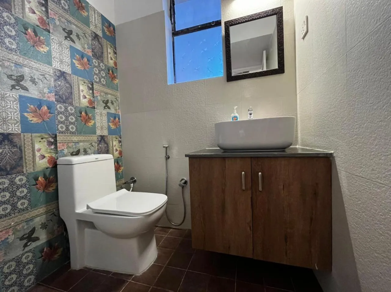 Toilet in Santa Monica Resort - Calangute