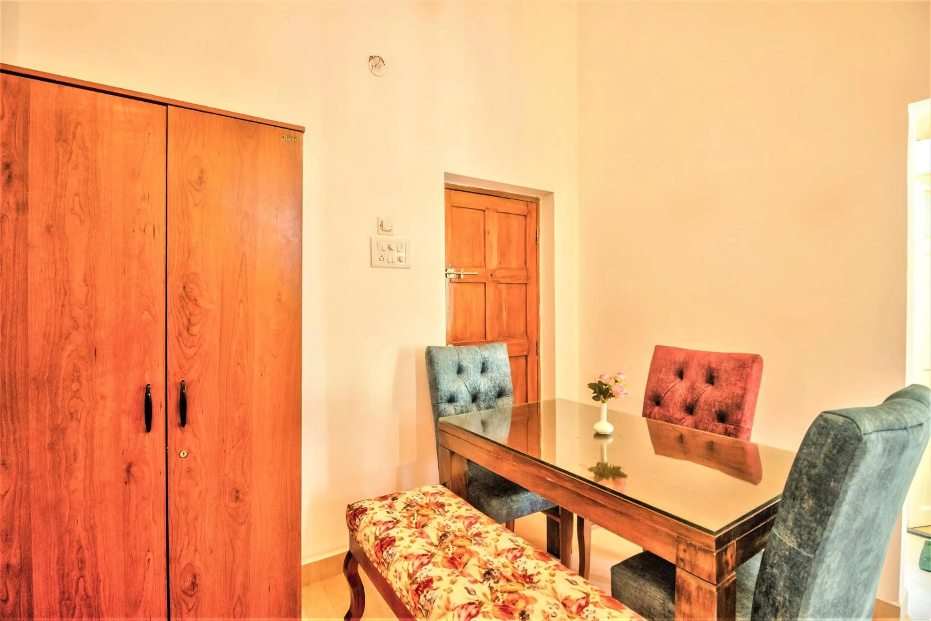 Dining area in Santa Monica Resort - Calangute