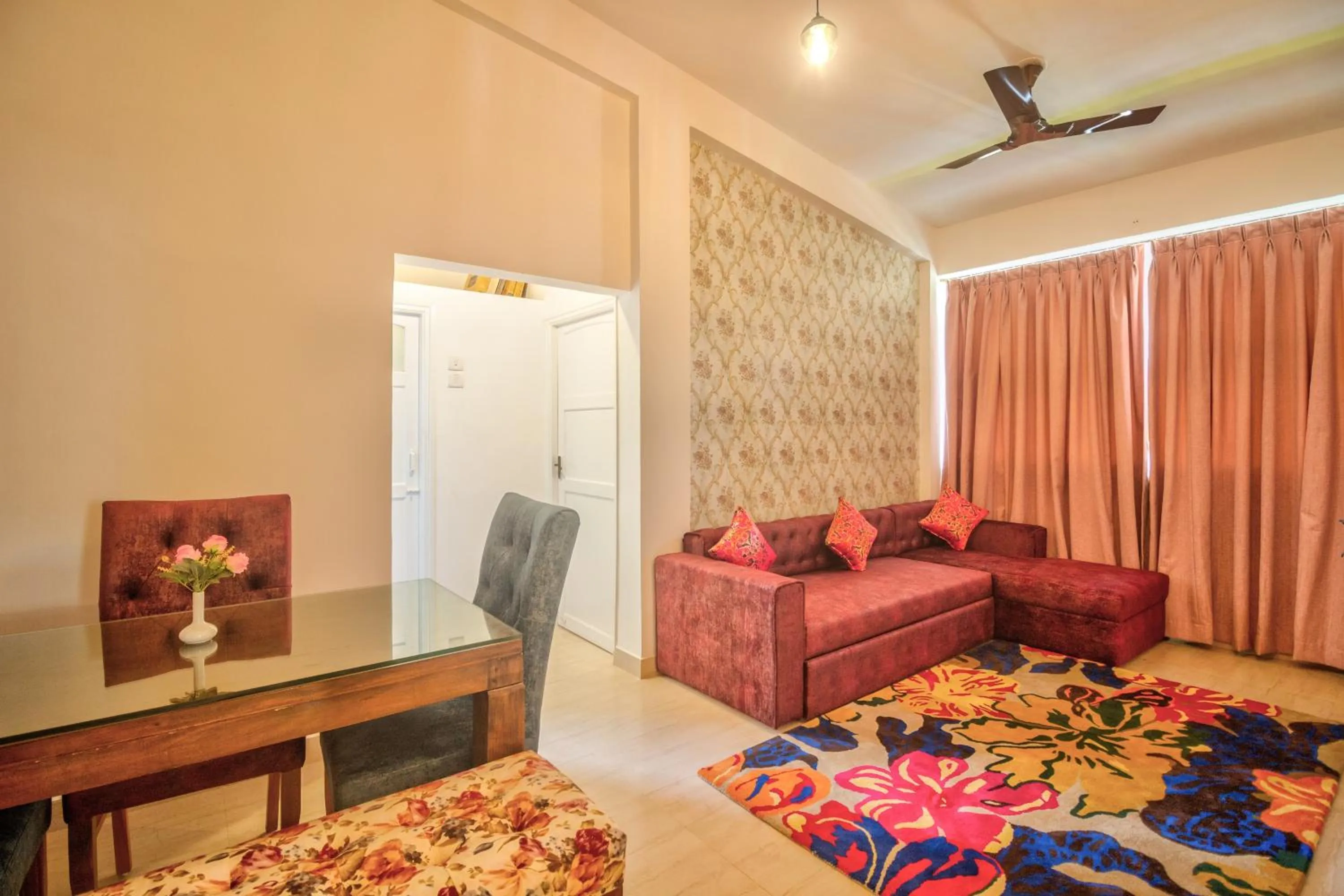 Living room in Santa Monica Resort - Calangute