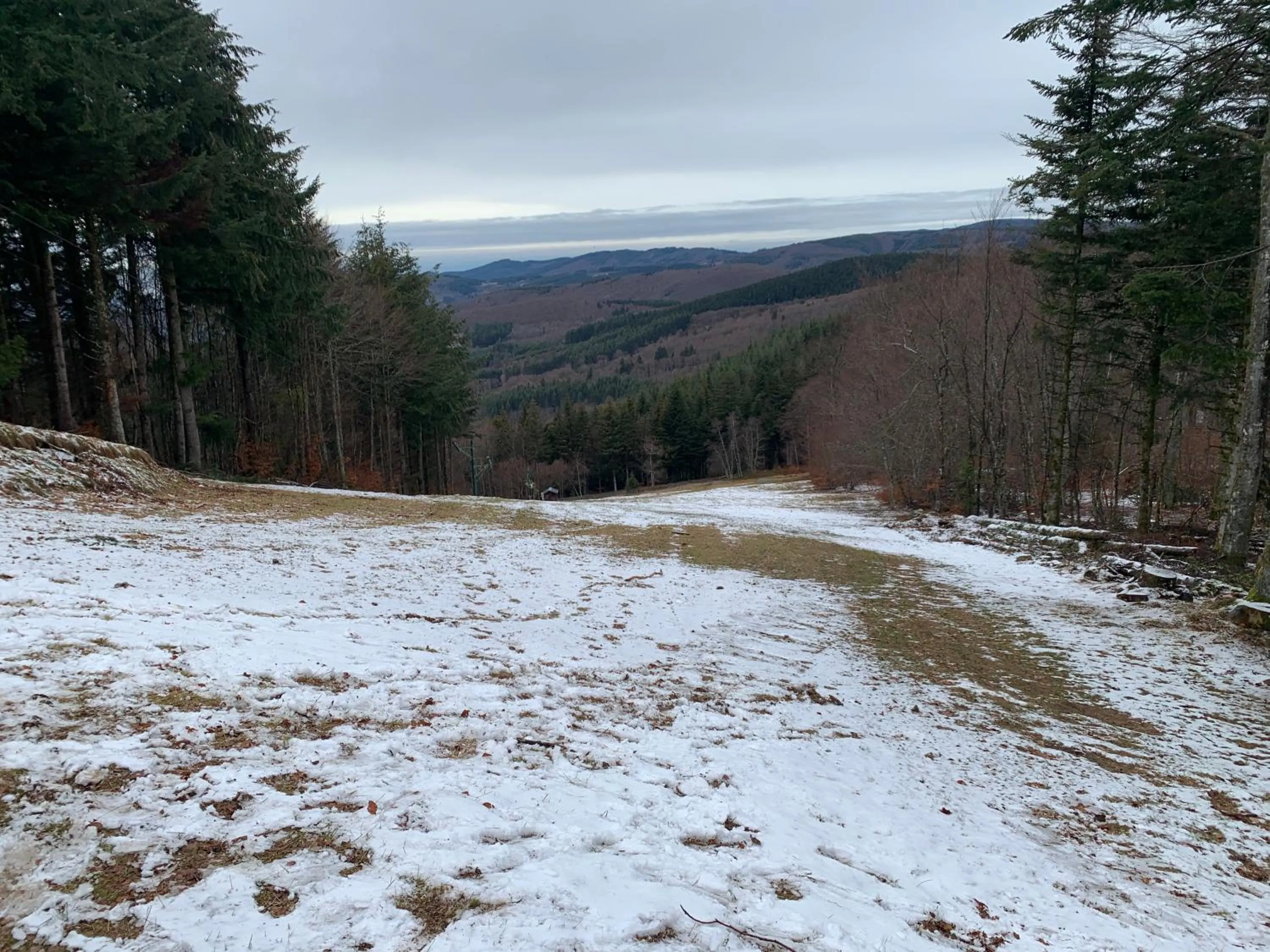 Hiking in DOMAINE BERENGUER