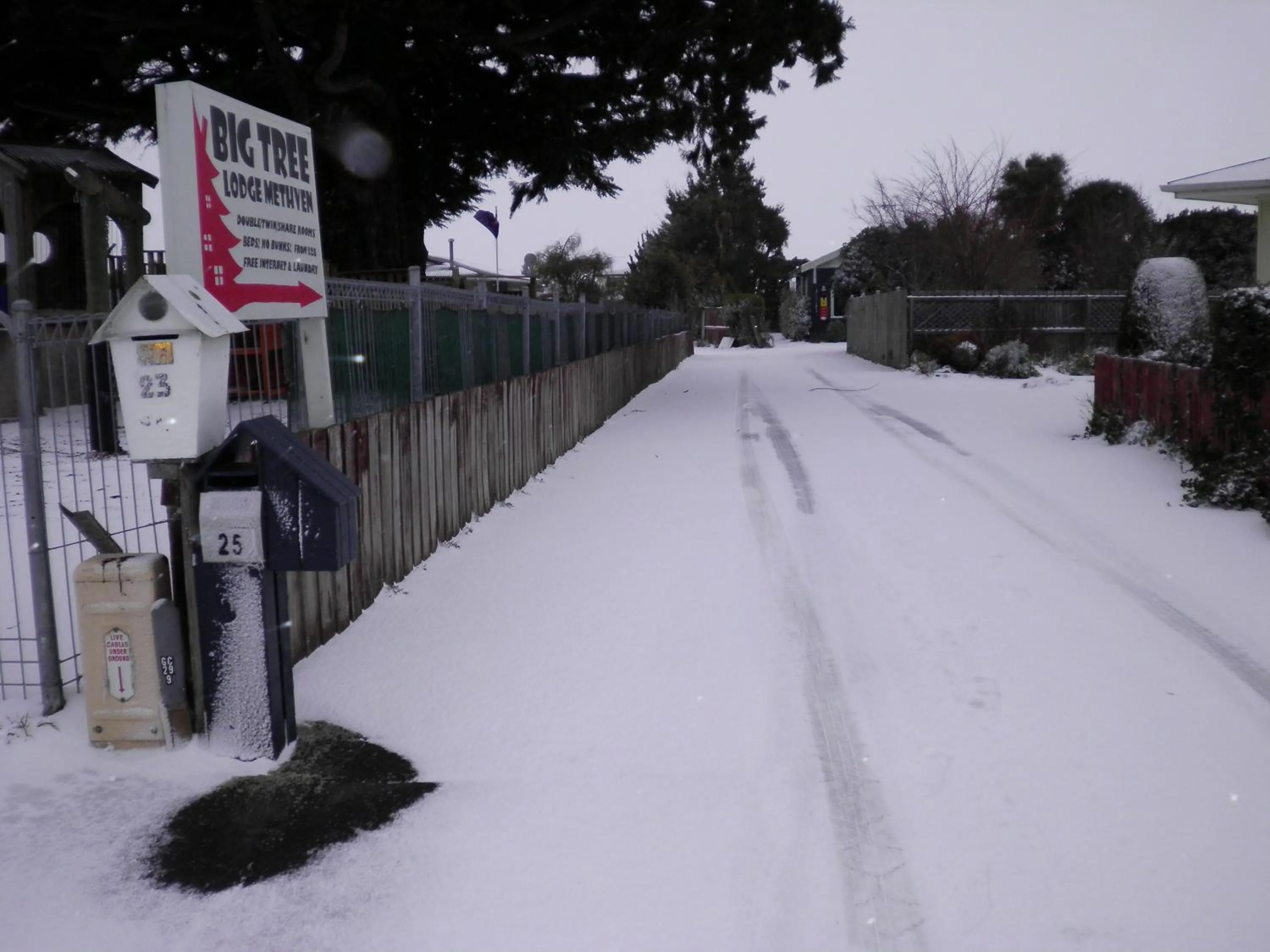 Facade/entrance in Big Tree Lodge Methven