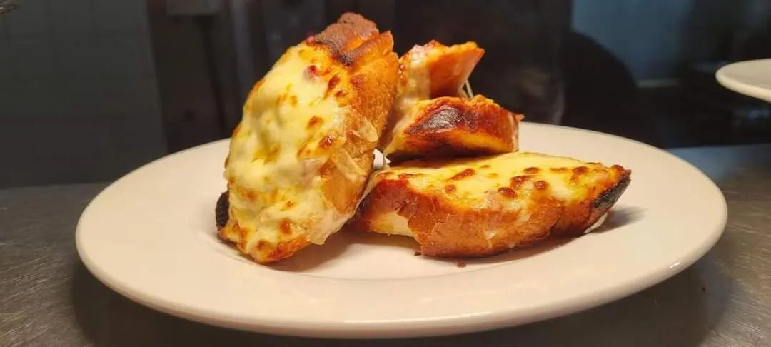 Restaurant/places to eat in Australian Homestead Motor Lodge