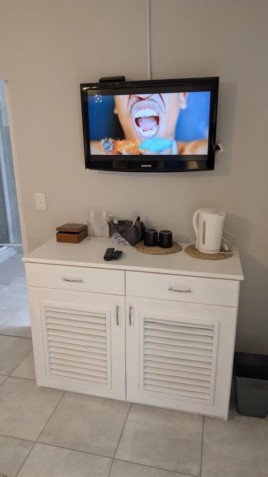 TV and multimedia in Amarachi Guesthouse