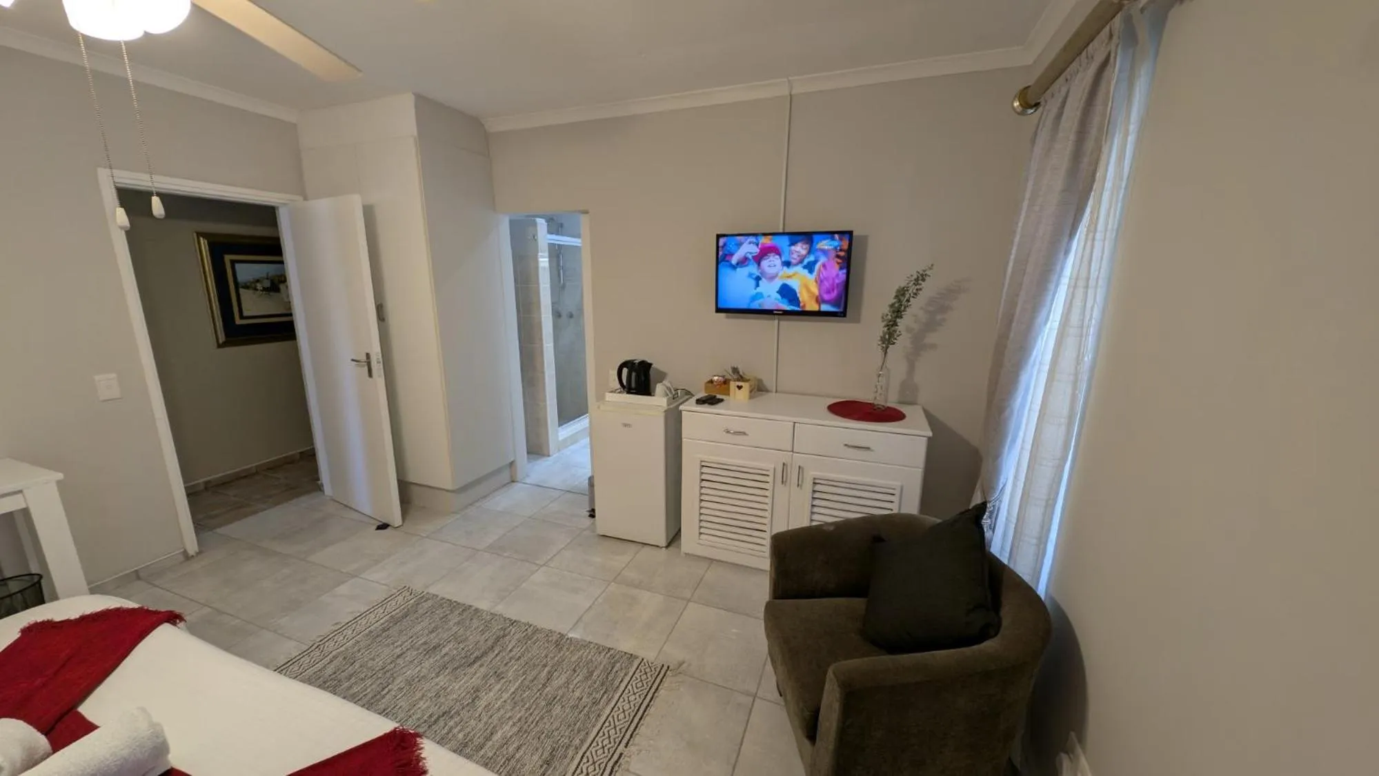 Photo of the whole room in Amarachi Guesthouse