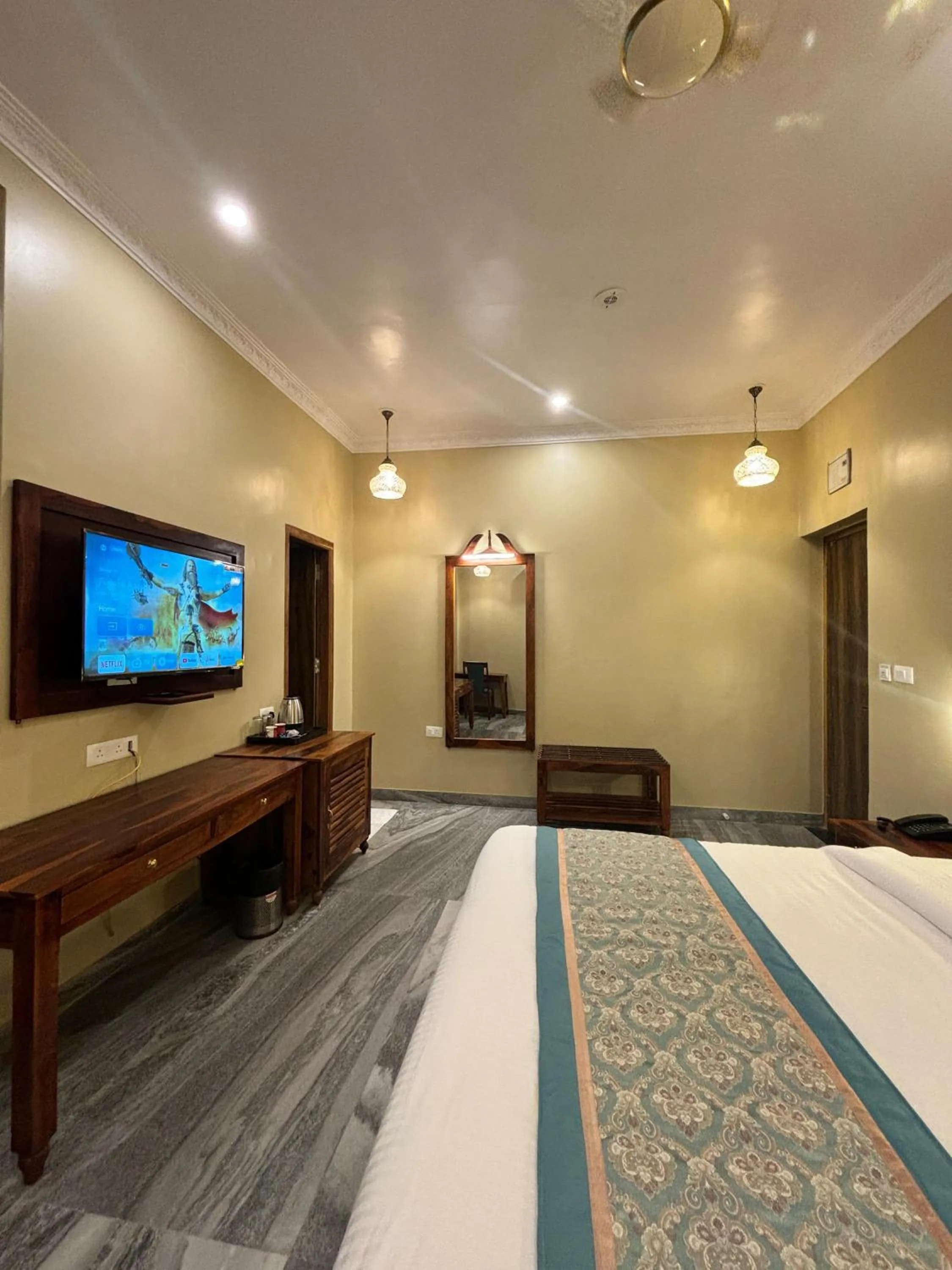 Bed in The Kumbha Mahal Resort