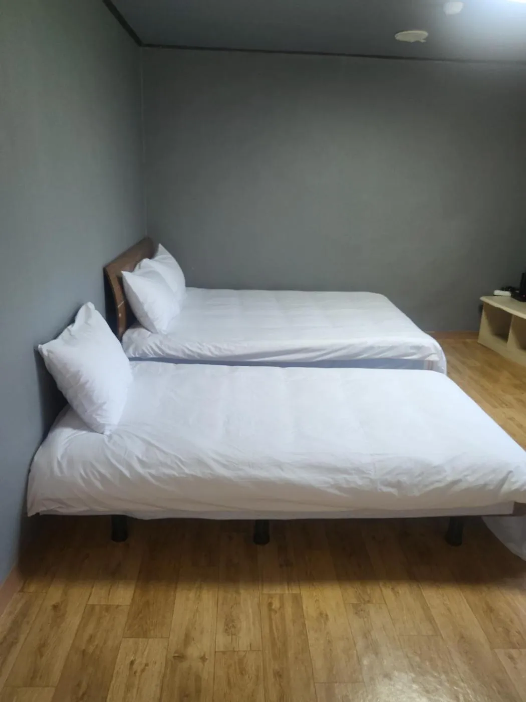 Bedroom in Songwol Park