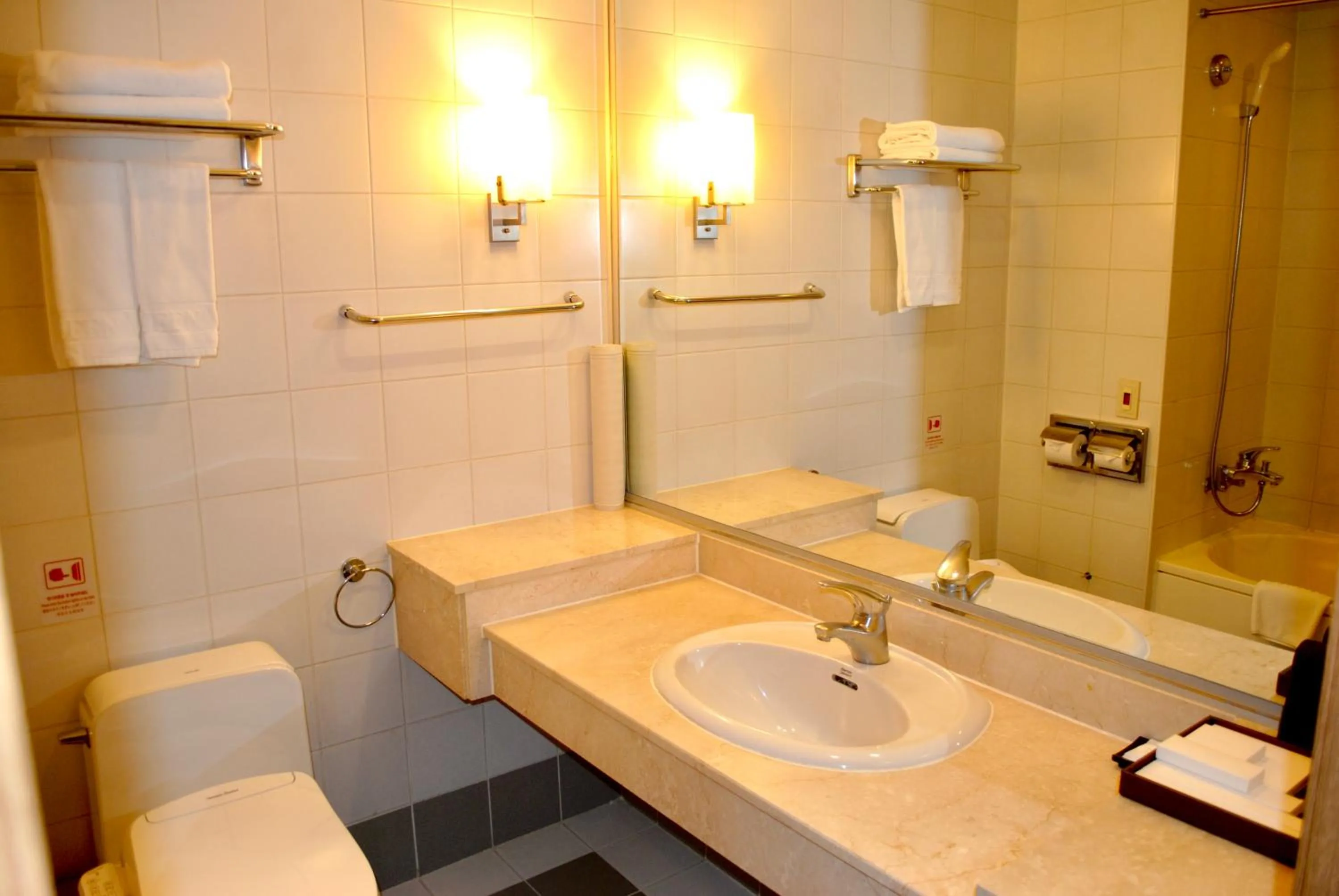 Toilet, Bathroom in Queen Vell Hotel
