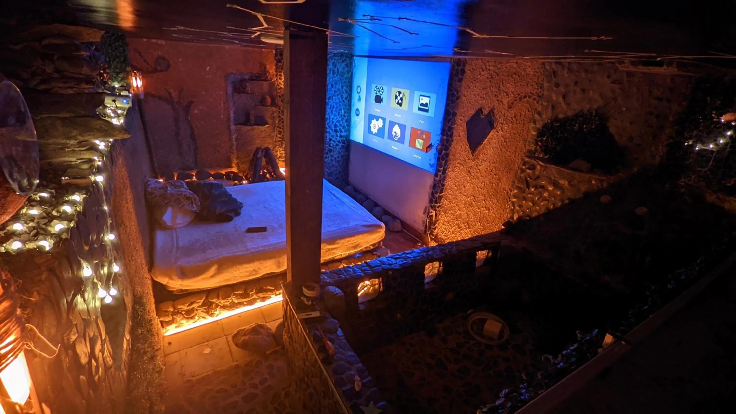 Night in BioHotel Ecohouse